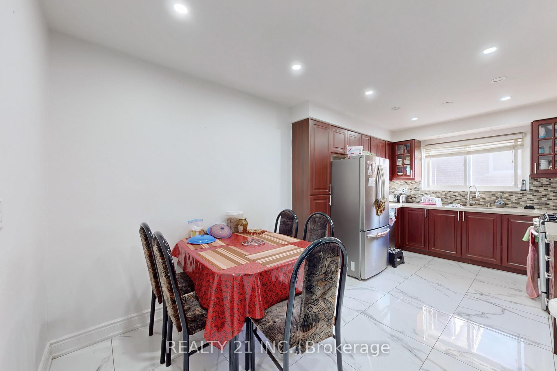 Photo 15 of 27 Jardine Street, Brampton, Northgate — HOMEH
