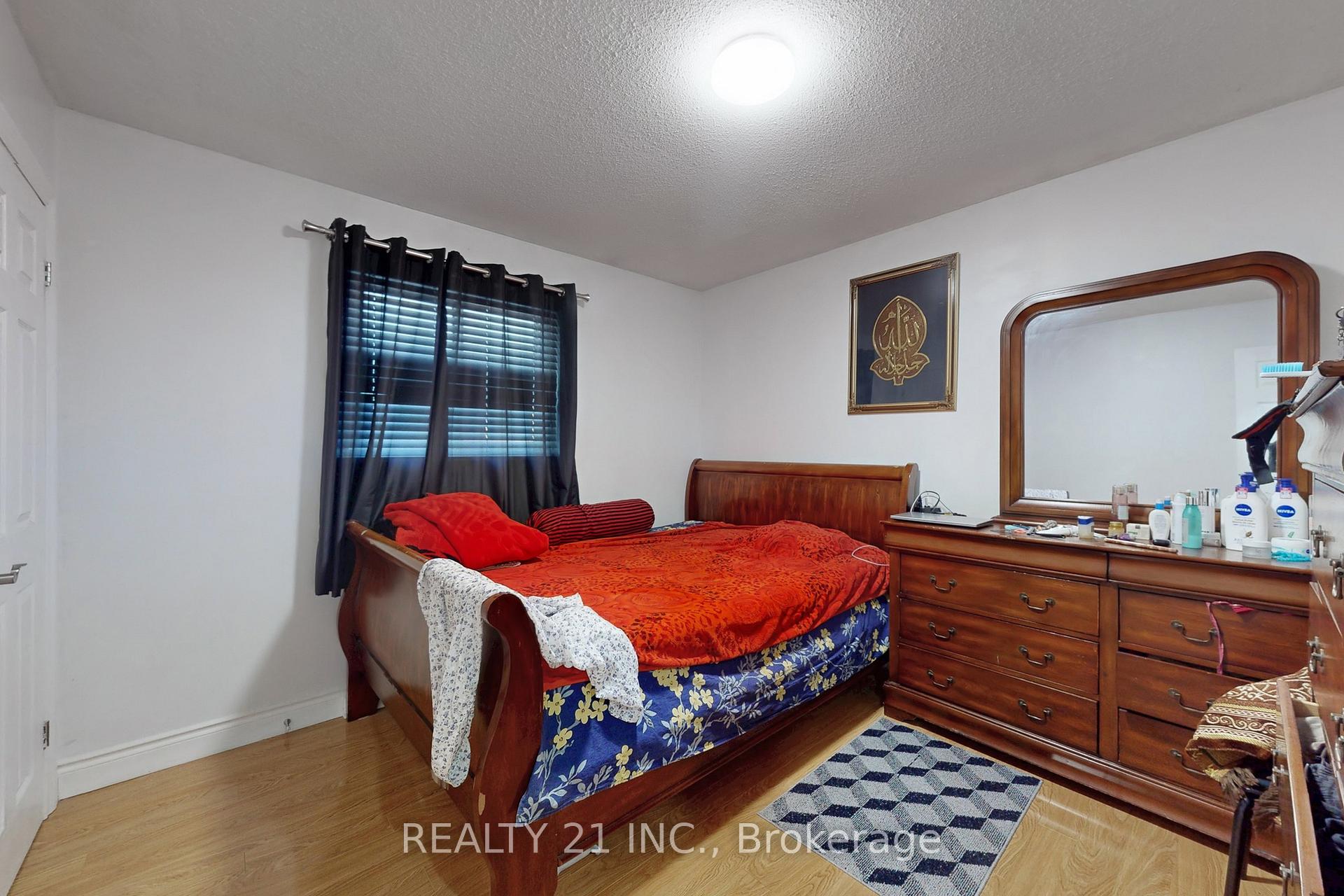 Photo 21 of 27 Jardine Street, Brampton, Northgate — HOMEH