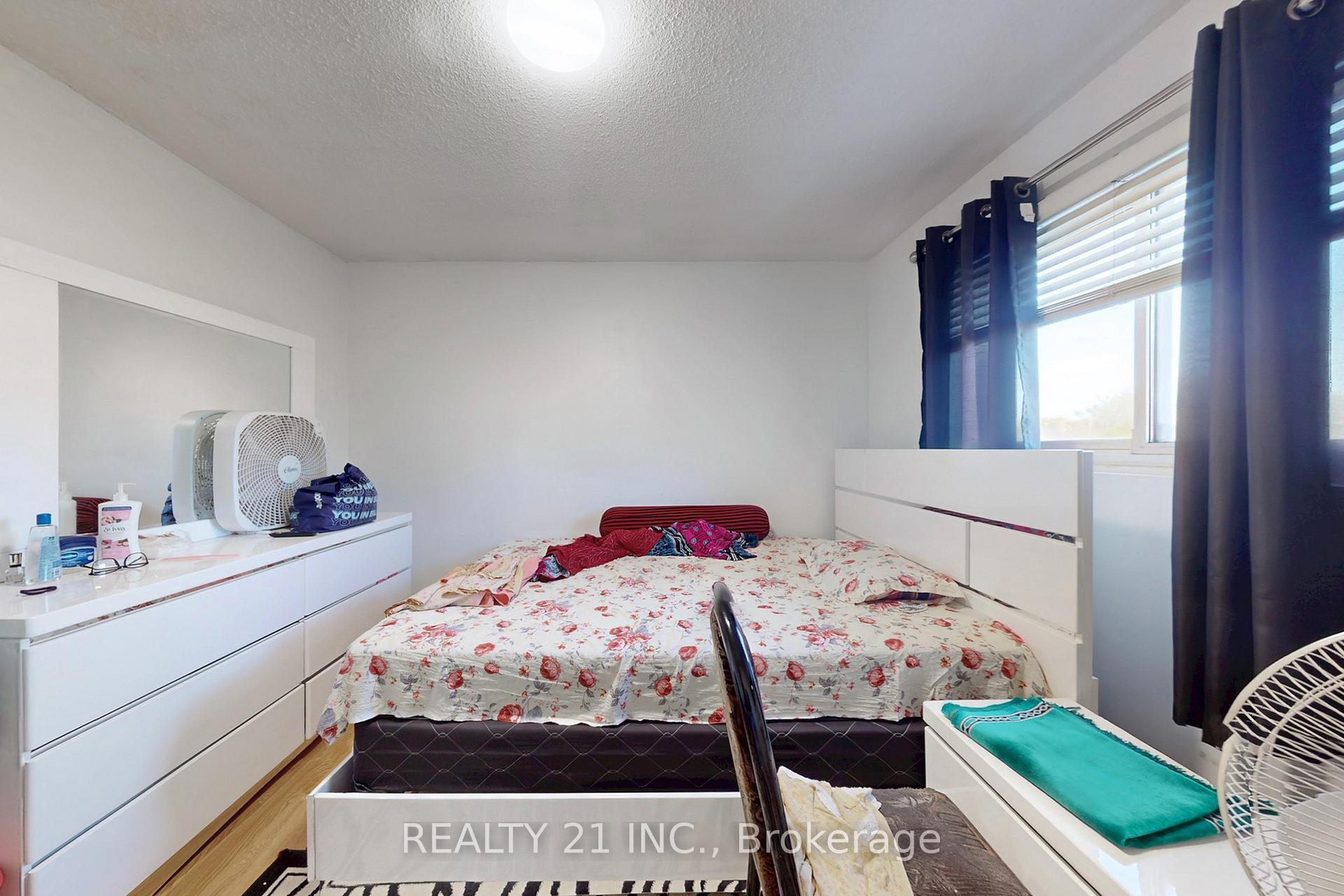 Photo 24 of 27 Jardine Street, Brampton, Northgate — HOMEH