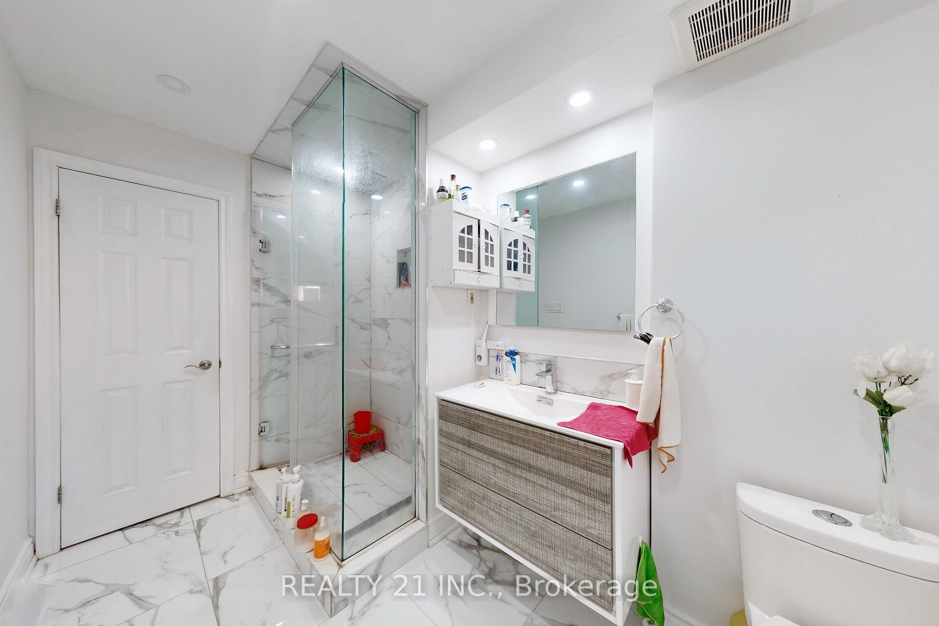 Photo 31 of 27 Jardine Street, Brampton, Northgate — HOMEH