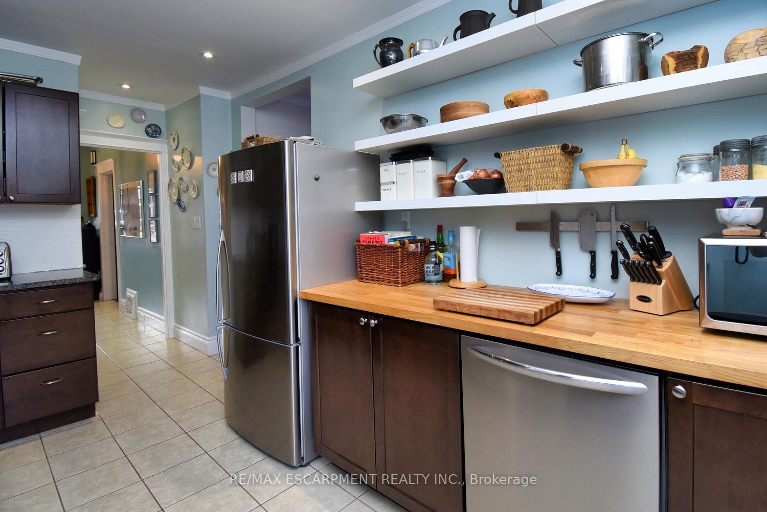 Photo 16 of 45 Maplewood Avenue, Hamilton, St. Clair — HOMEH