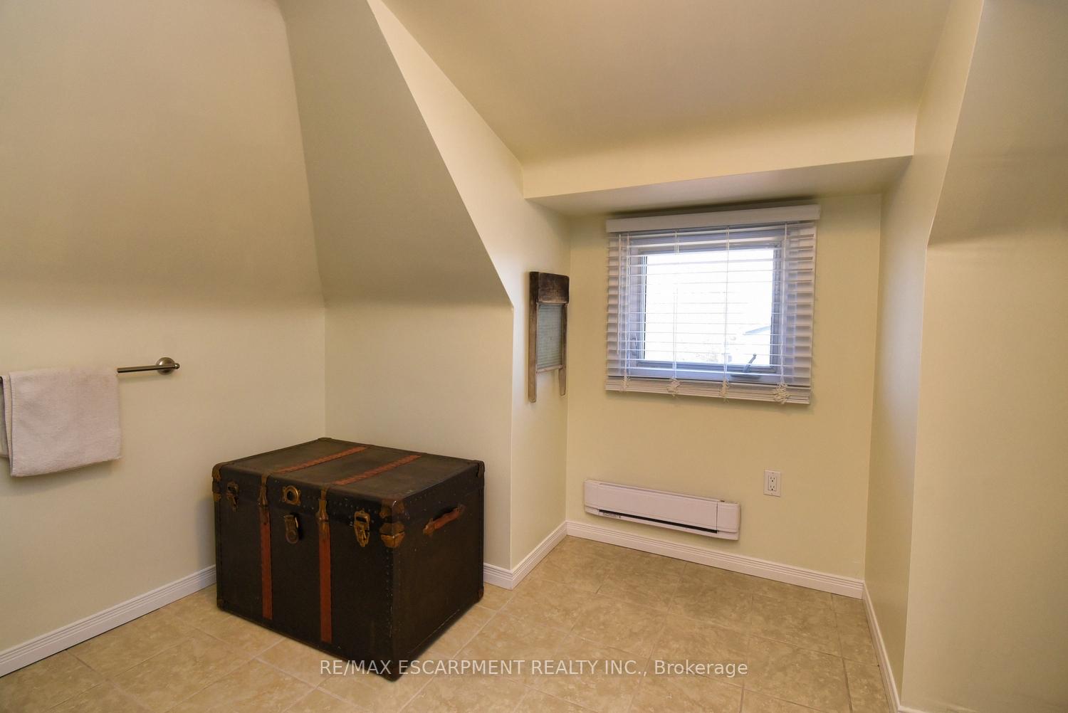 Photo 29 of 45 Maplewood Avenue, Hamilton, St. Clair — HOMEH