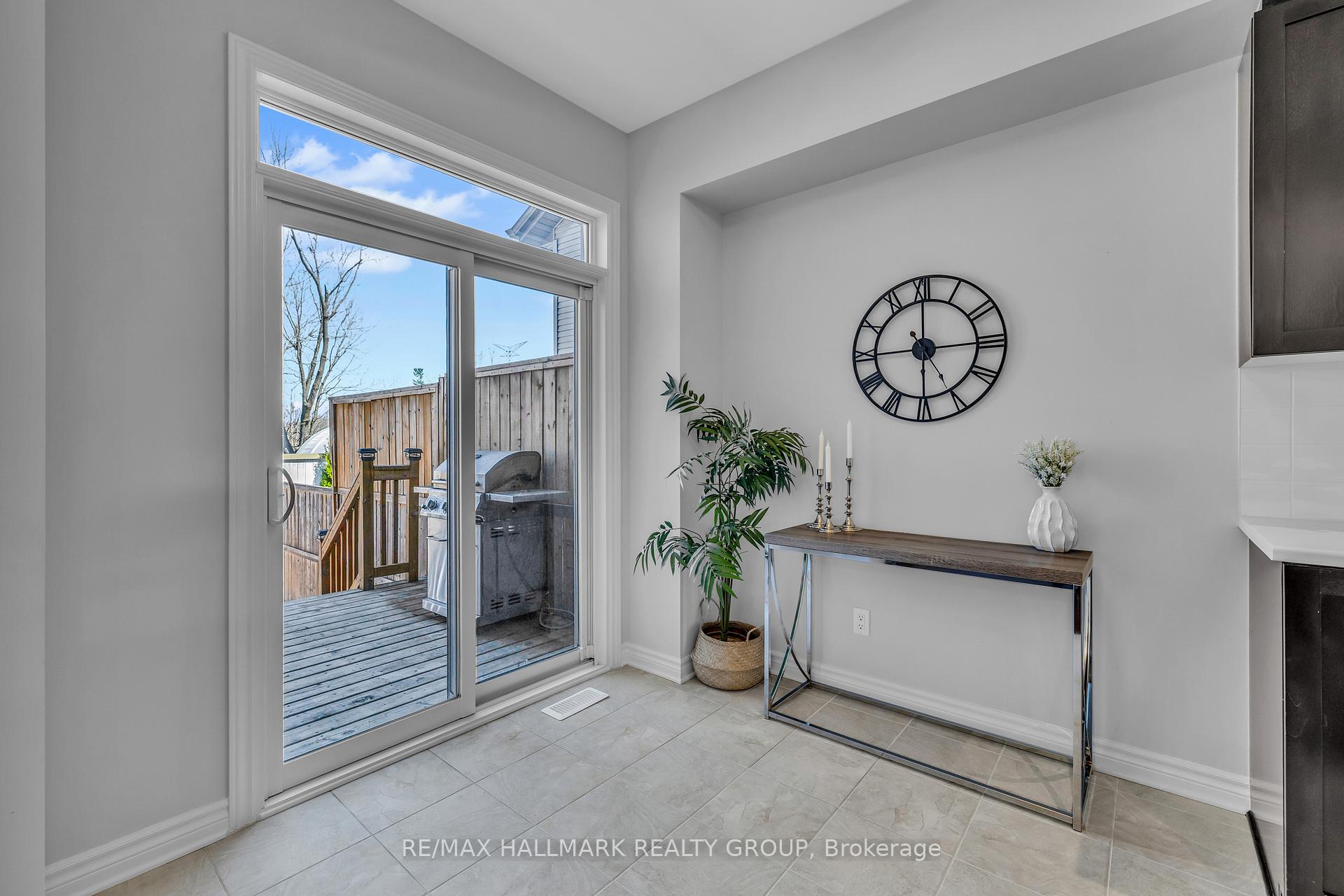 Photo 11 of 367 Trailsedge Way, Ottawa, Mer Bleue/Bradley Estates/Anderson Park — HOMEH