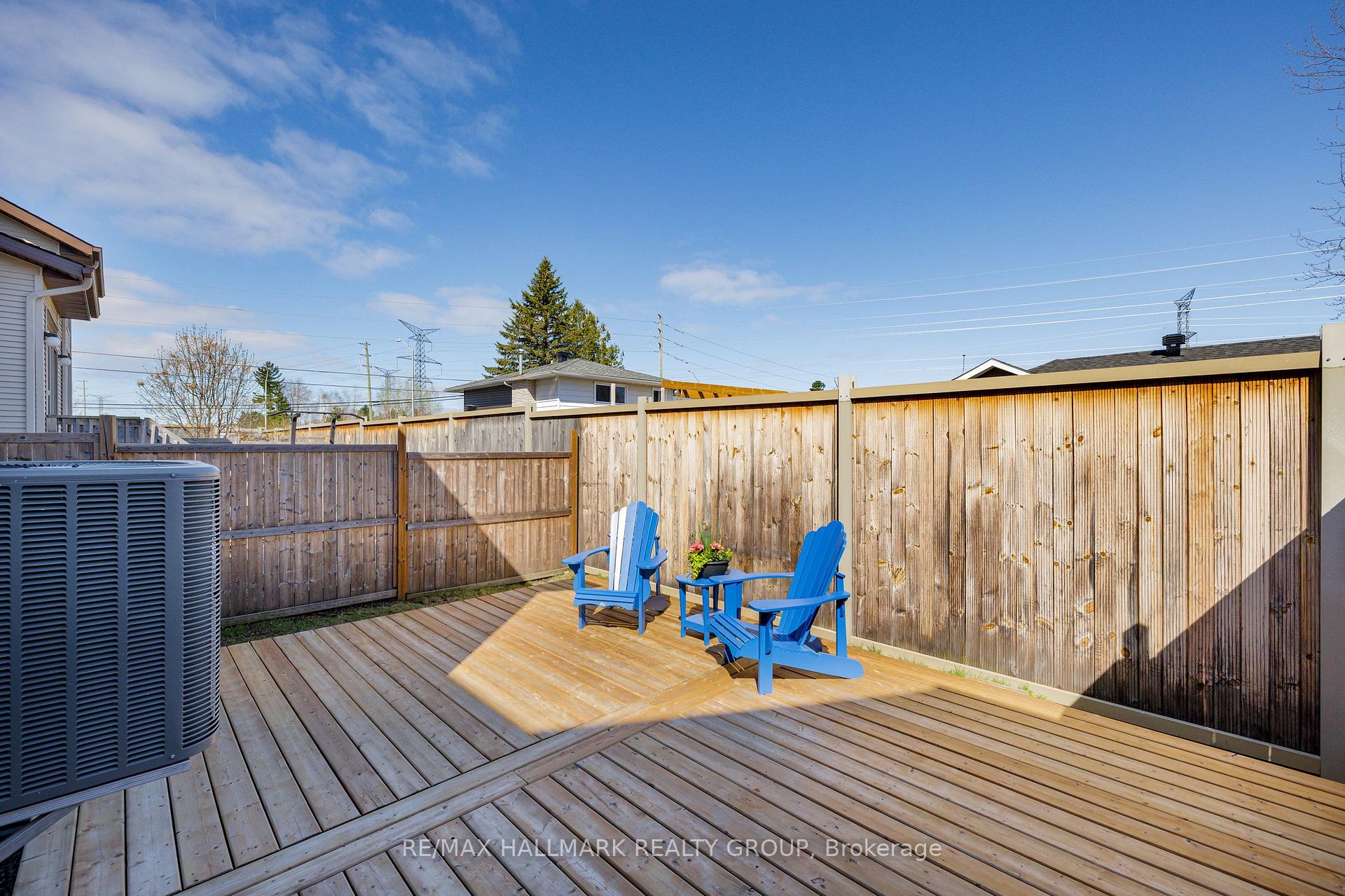 Photo 6 of 367 Trailsedge Way, Ottawa, Mer Bleue/Bradley Estates/Anderson Park — HOMEH