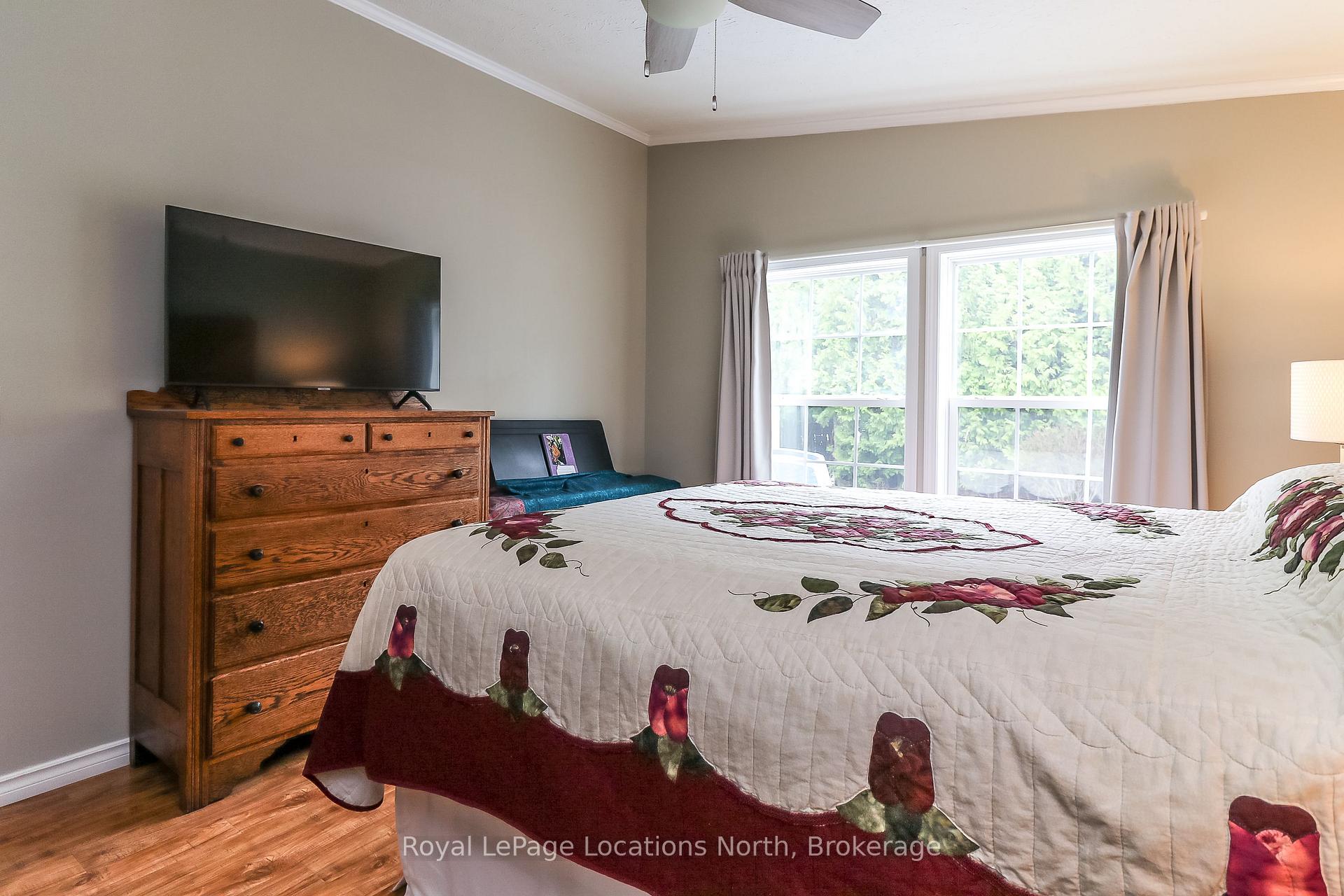 Photo 14 of 5 Ventnor Crescent, Wasaga Beach — HOMEH