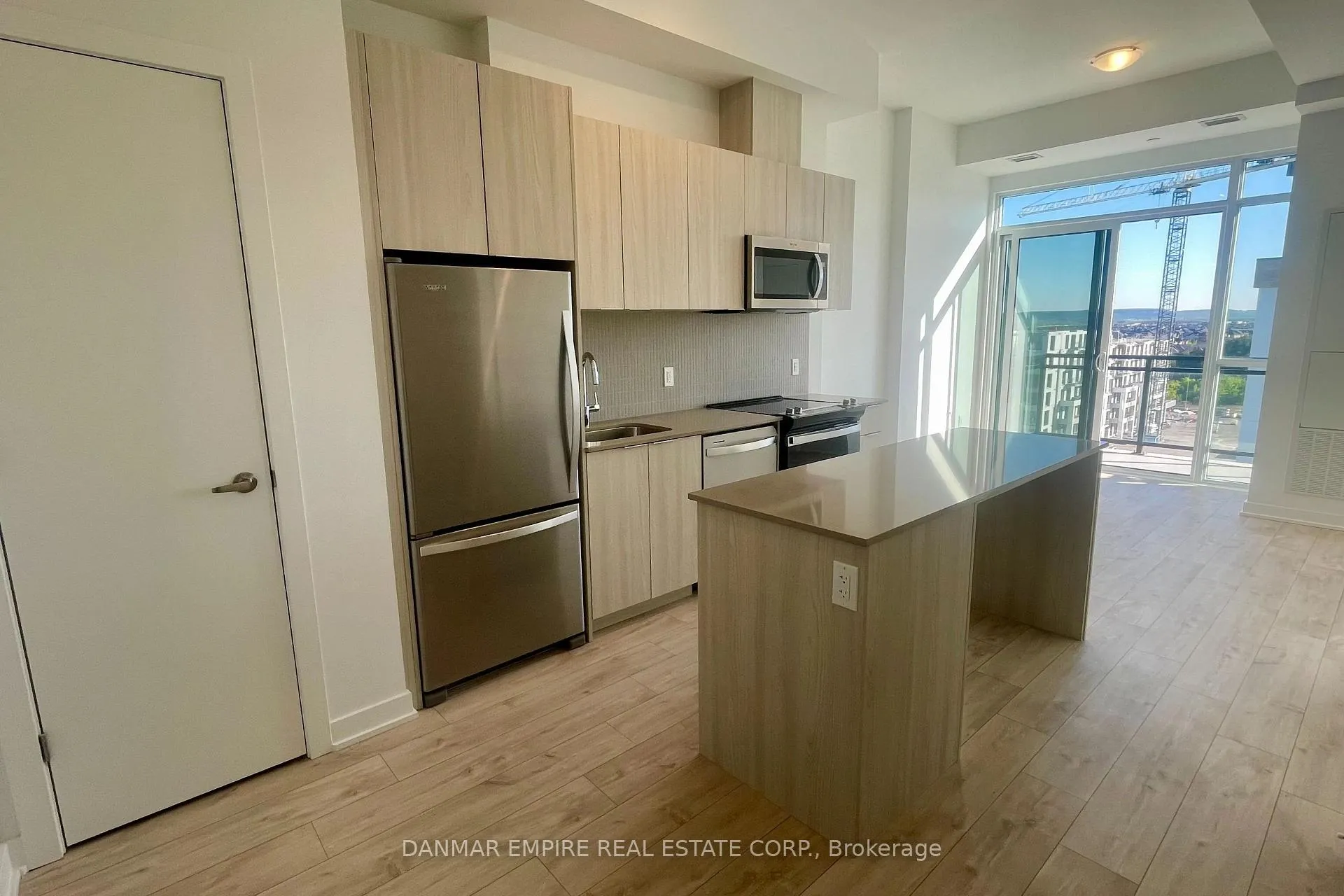 Photo 3 of Unit 604, 770 Whitlock Avenue, Milton, Cobban — HOMEH
