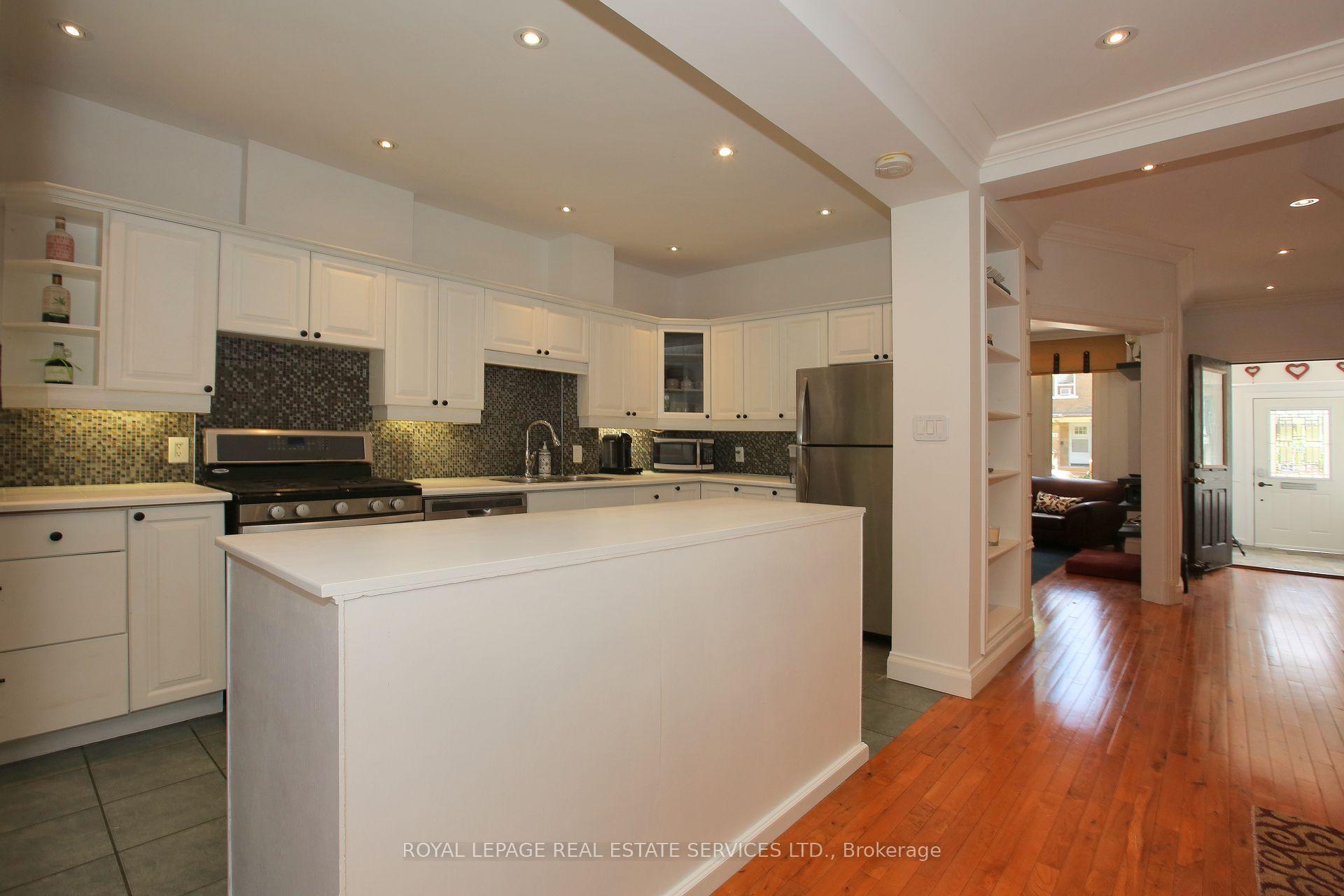 Photo 40 of 32 Coady Avenue, Toronto, South Riverdale — HOMEH
