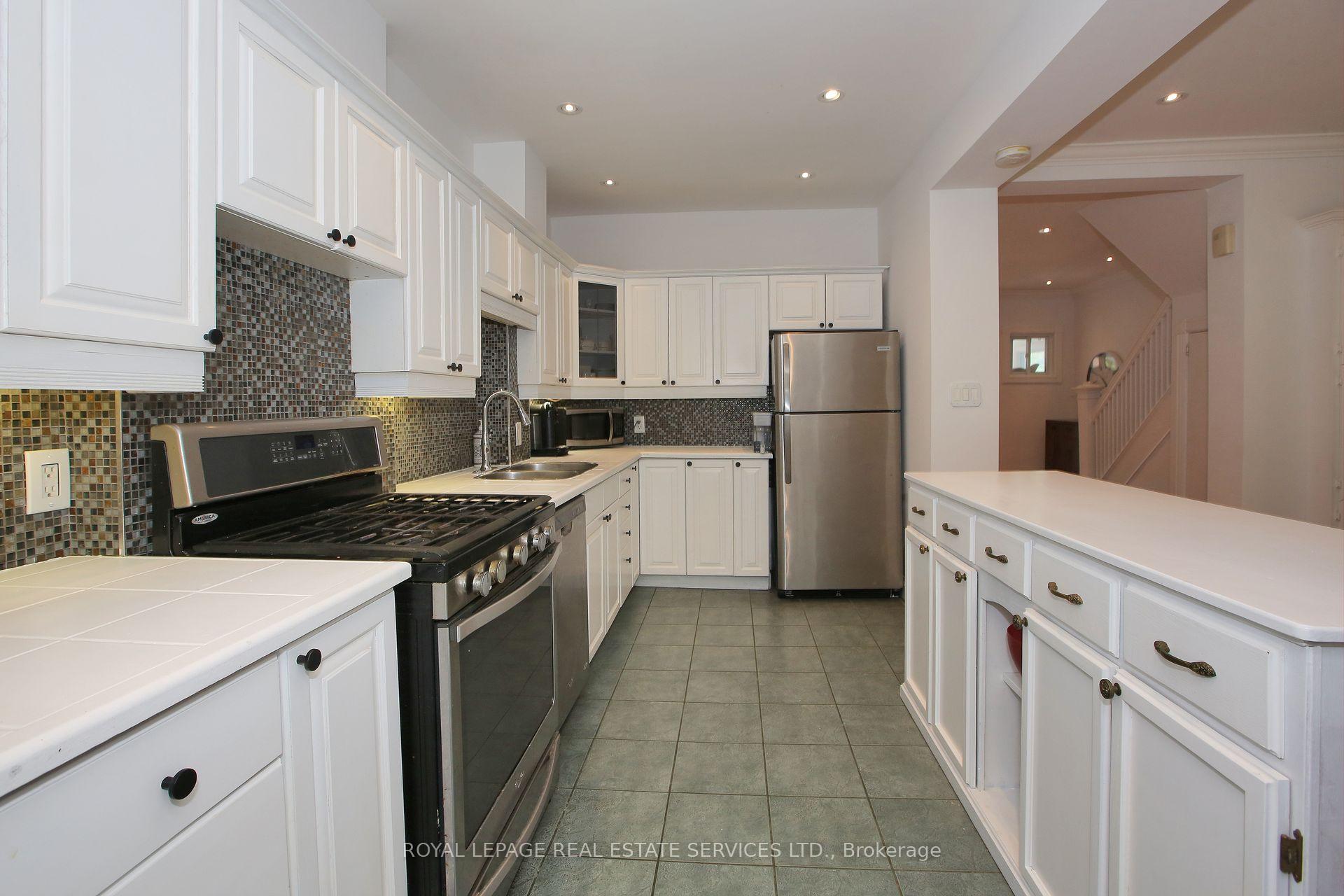Photo 21 of 32 Coady Avenue, Toronto, South Riverdale — HOMEH