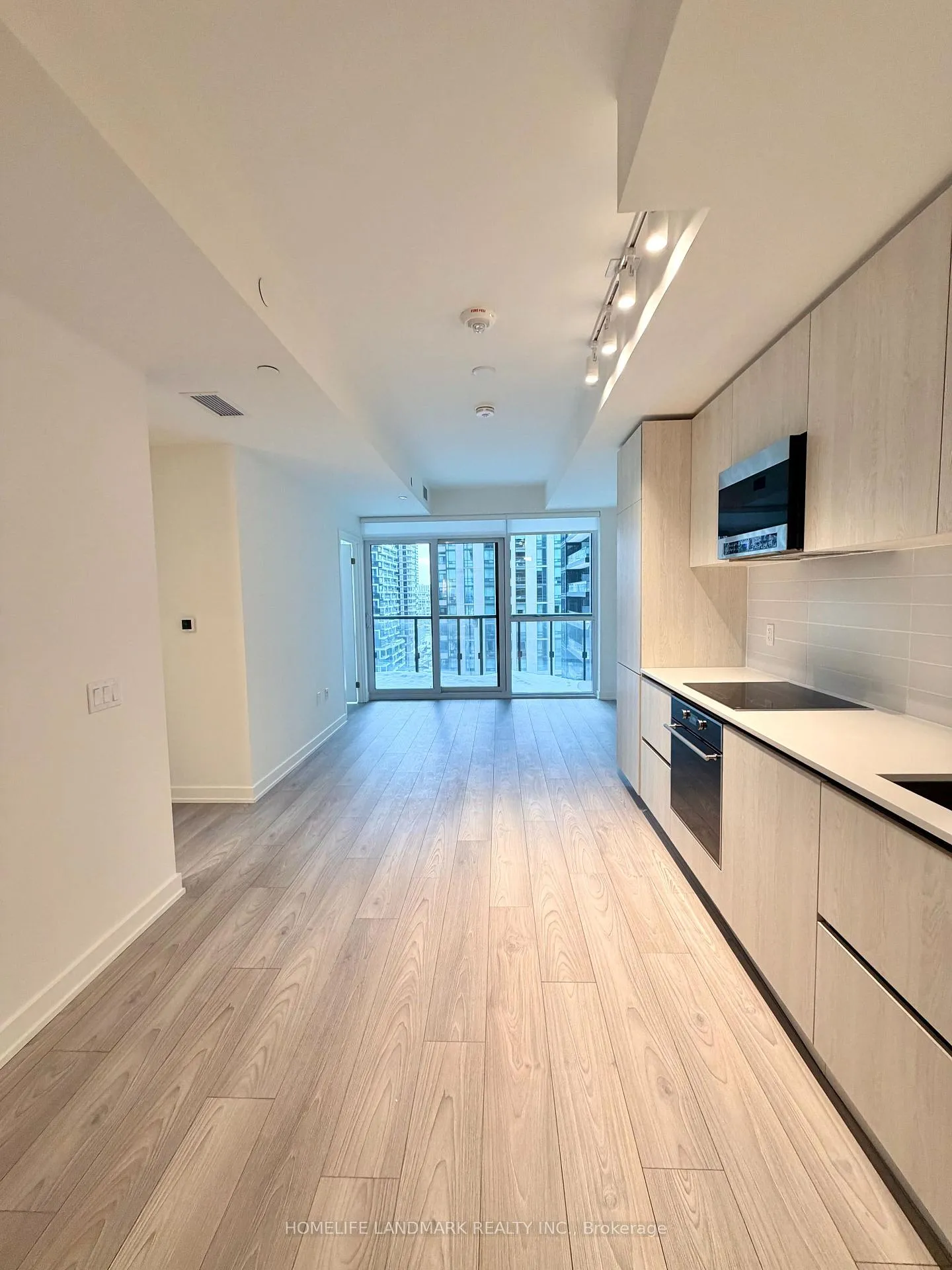 Front of Unit 1202, 110 Broadway Avenue