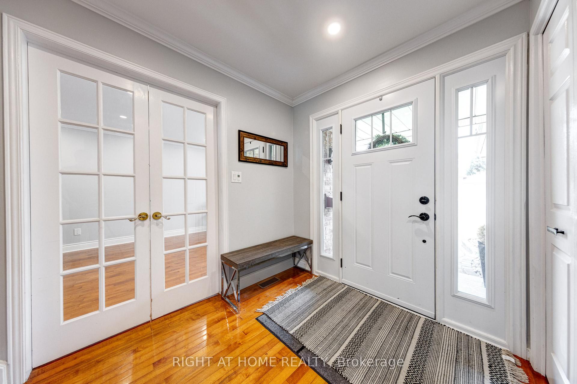 Photo 18 of 24 Evaleigh Court, Whitby, Blue Grass Meadows — HOMEH