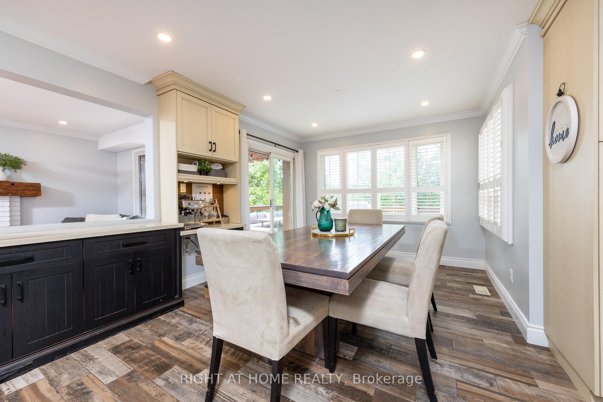 Photo 14 of 24 Evaleigh Court, Whitby, Blue Grass Meadows — HOMEH