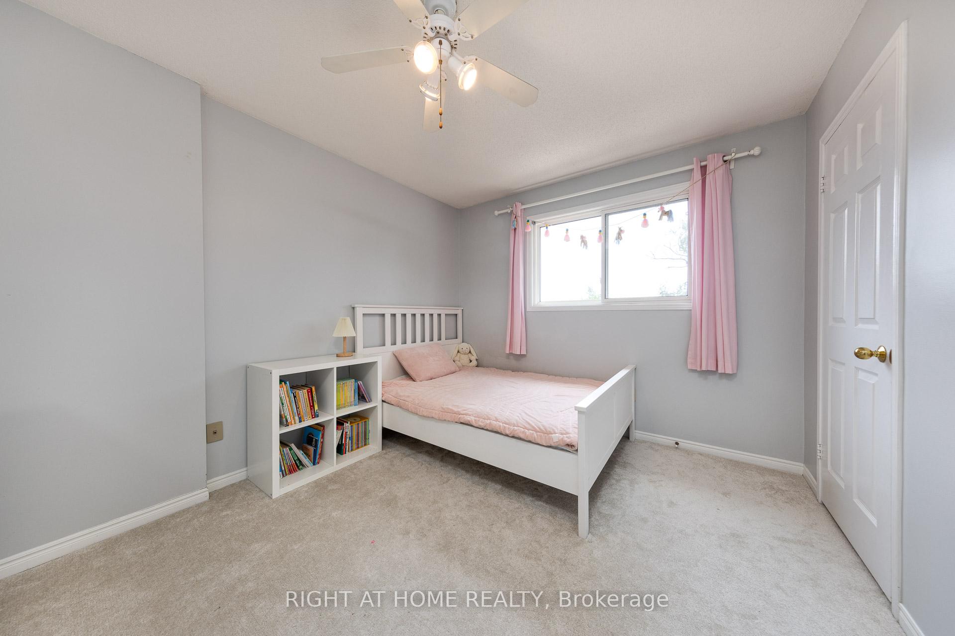 Photo 21 of 24 Evaleigh Court, Whitby, Blue Grass Meadows — HOMEH
