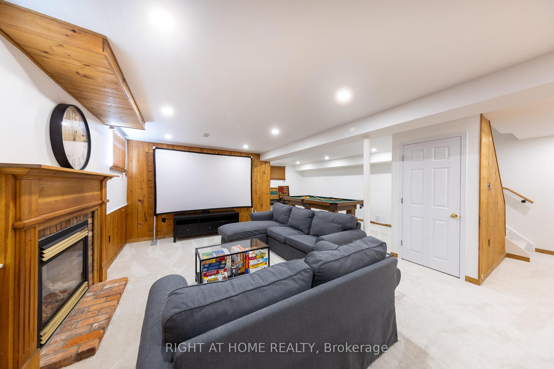 Photo 27 of 24 Evaleigh Court, Whitby, Blue Grass Meadows — HOMEH