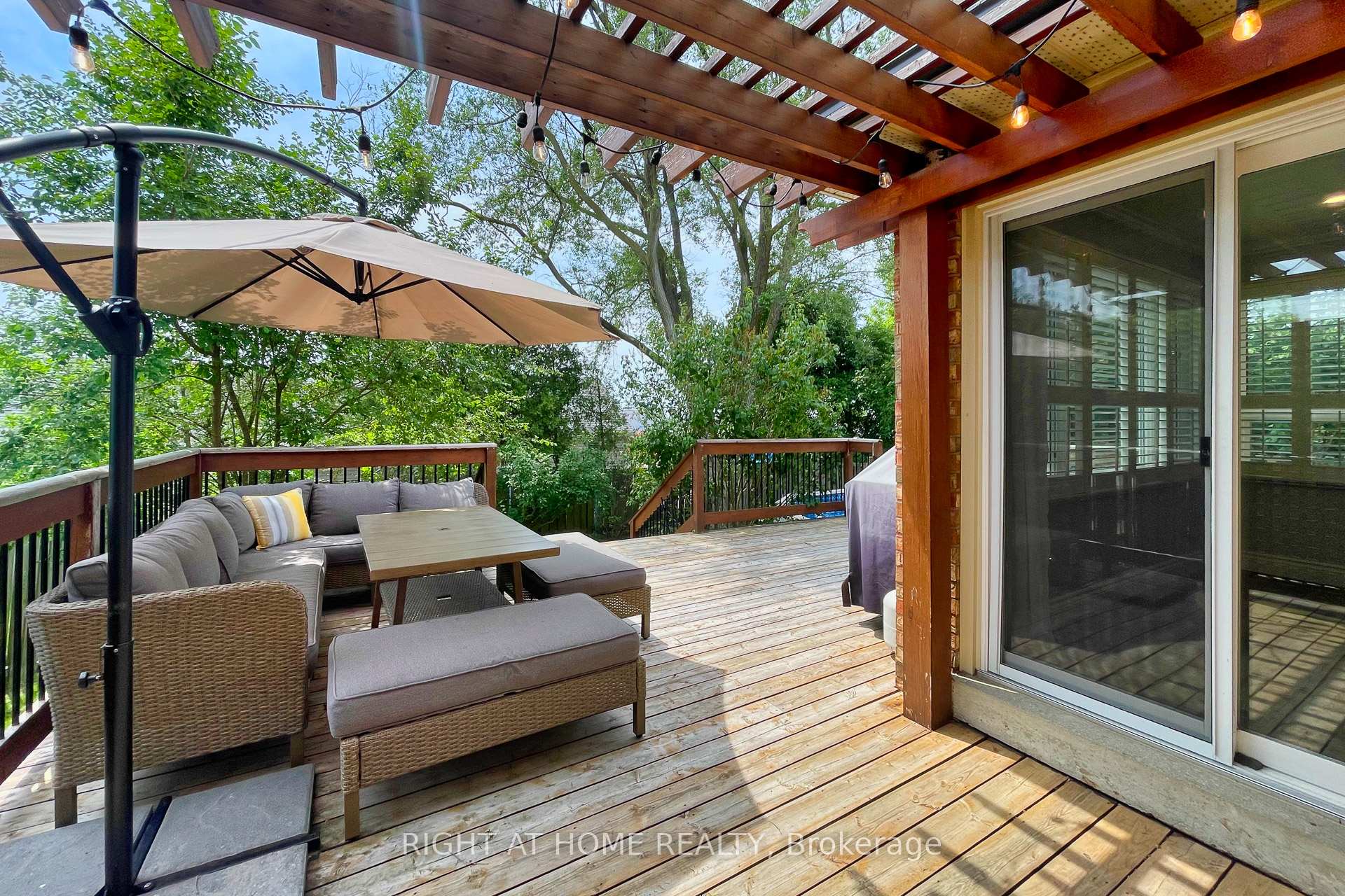 Photo 45 of 24 Evaleigh Court, Whitby, Blue Grass Meadows — HOMEH