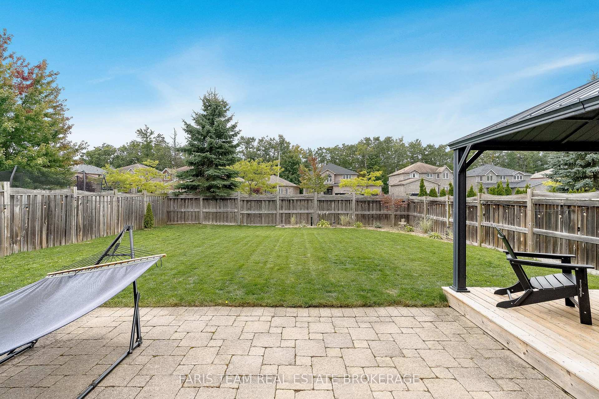 Photo 28 of 19 Oakside Court, Barrie, Ardagh — HOMEH