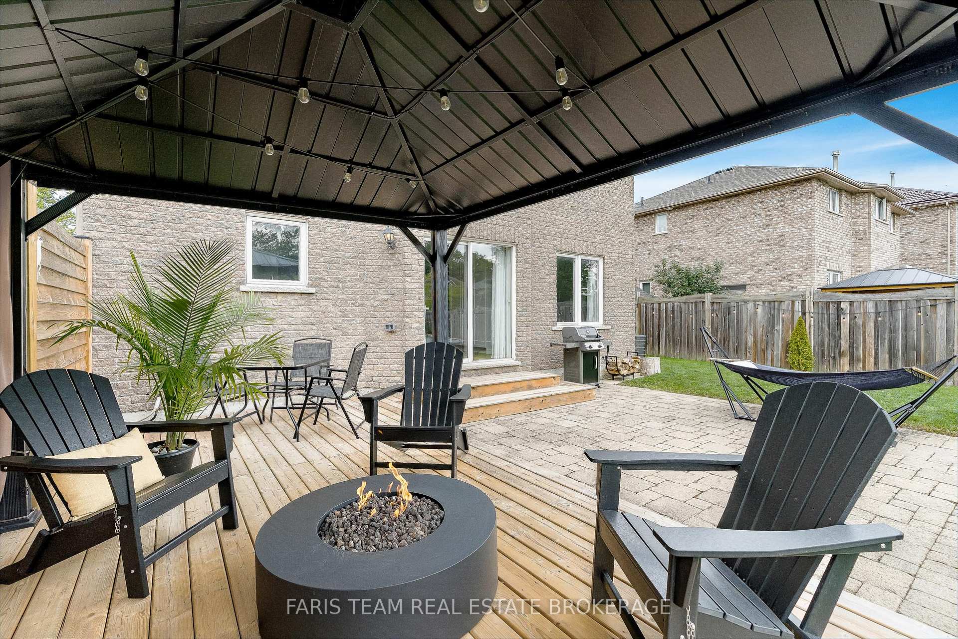 Photo 30 of 19 Oakside Court, Barrie, Ardagh — HOMEH