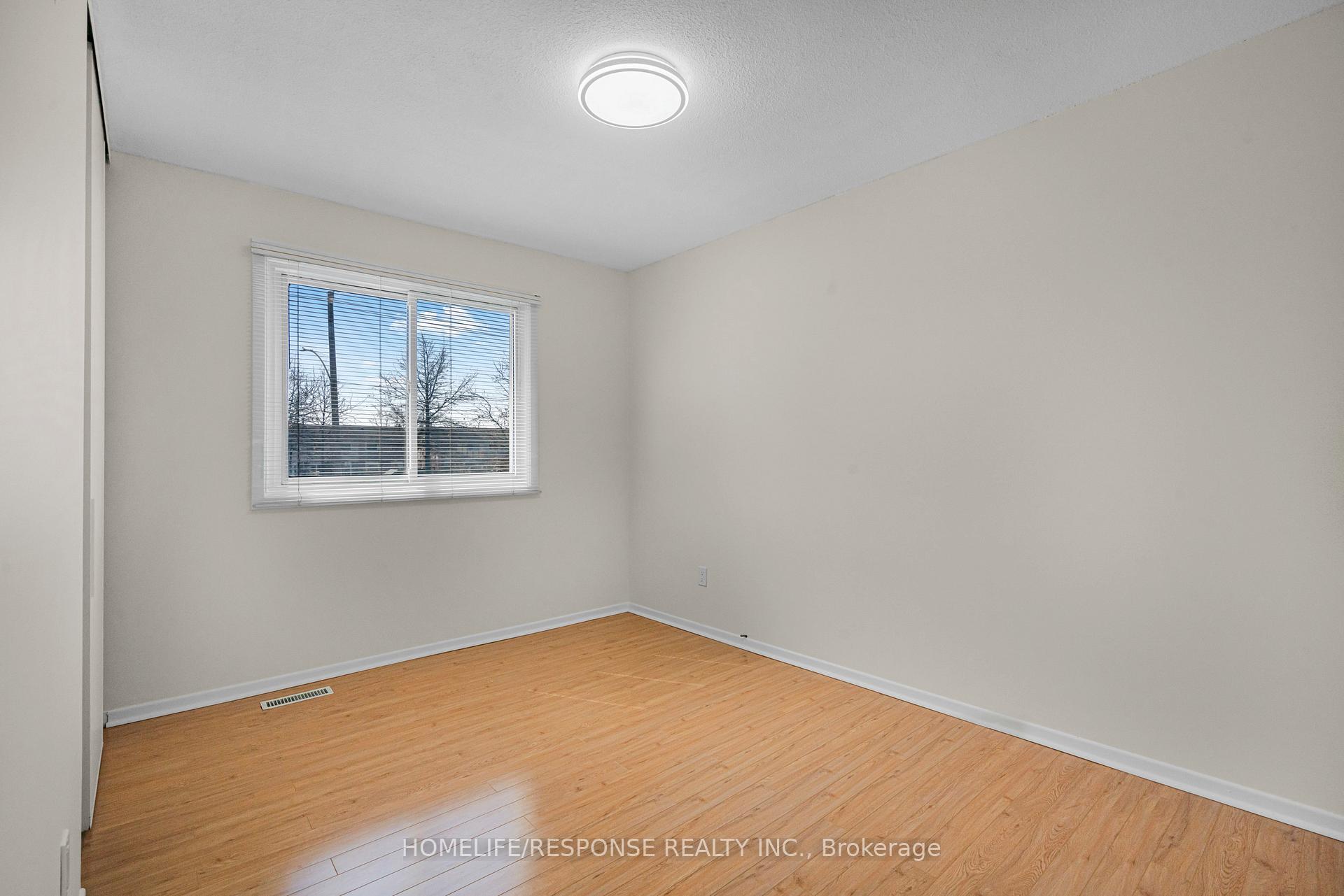 Photo 29 of 119 Greene Drive, Brampton, Madoc — HOMEH