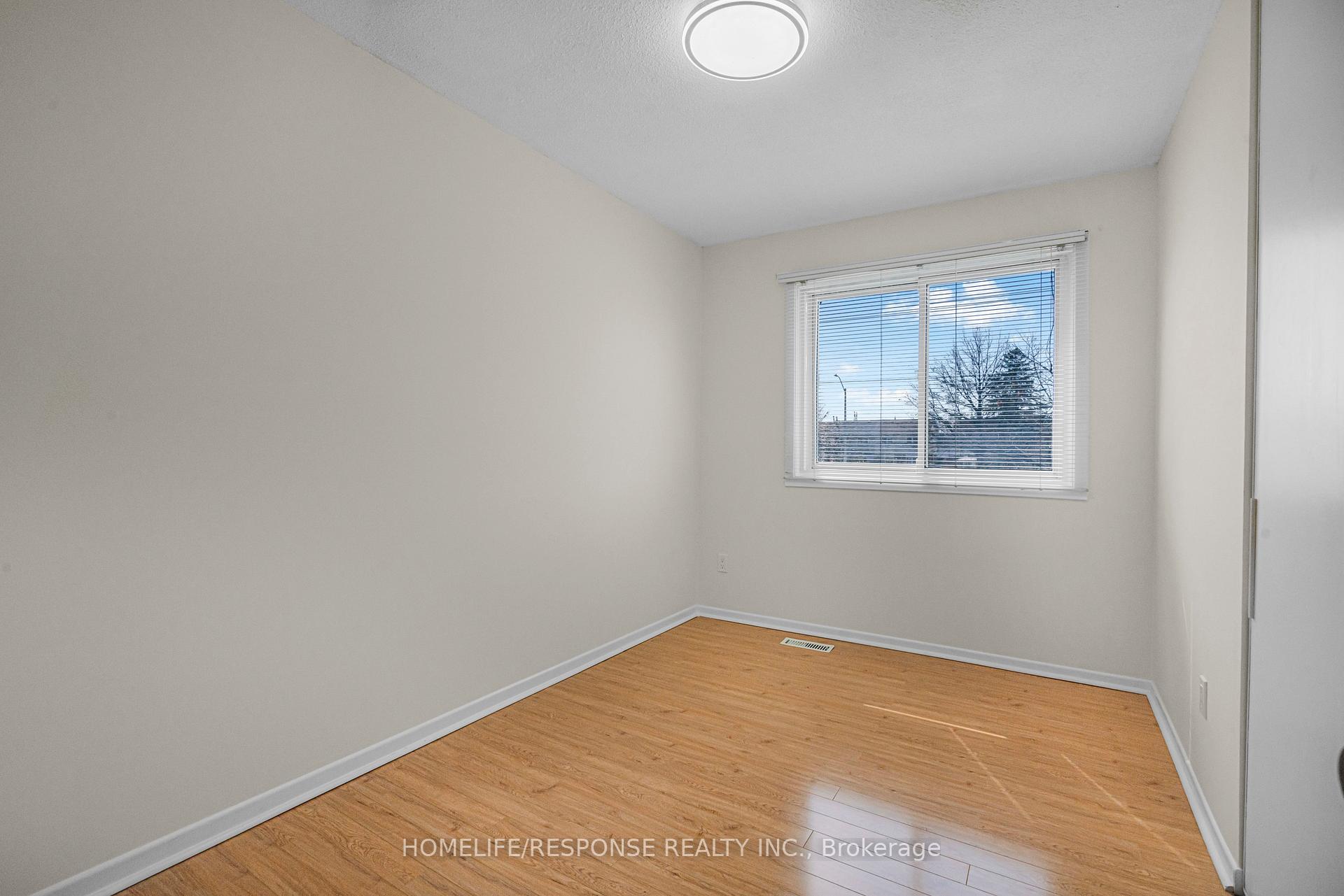 Photo 17 of 119 Greene Drive, Brampton, Madoc — HOMEH