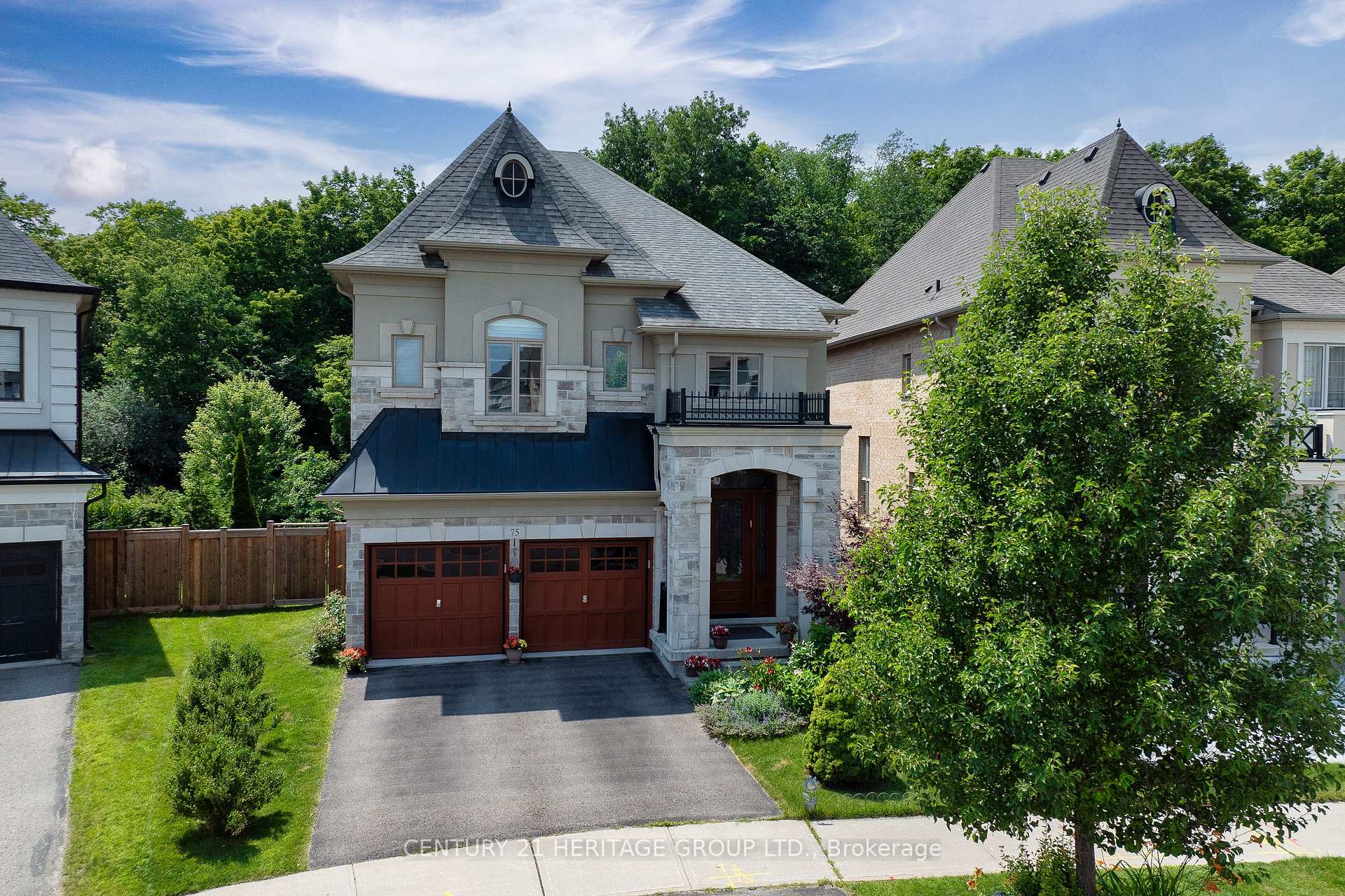 Photo 48 of 75 Strawbridge Farm Drive, Aurora, Aurora Grove — HOMEH