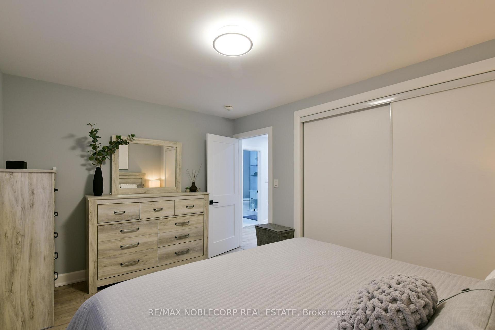 Photo 21 of 15 Eastern Avenue, New Tecumseth, Tottenham — HOMEH