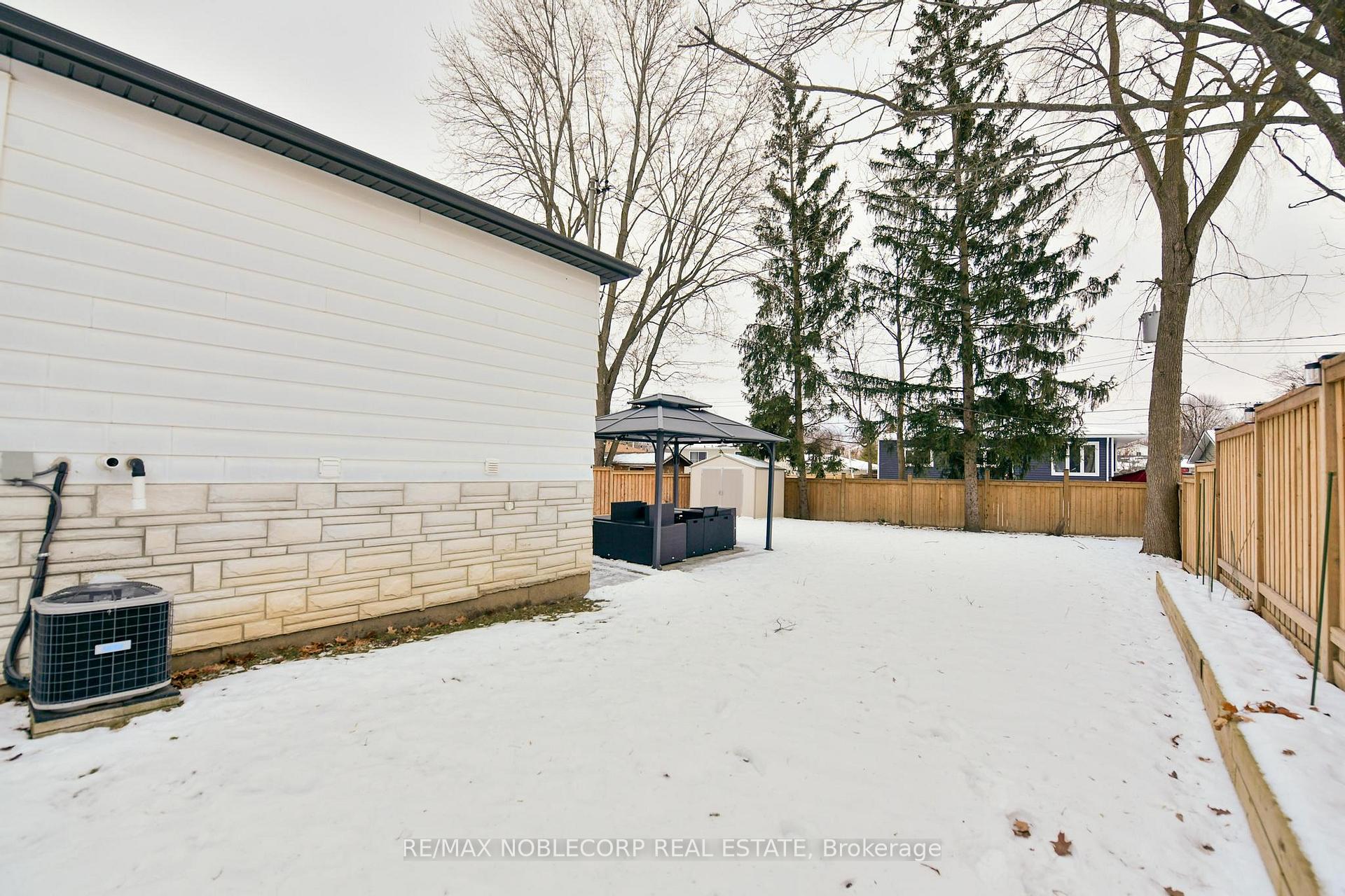 Photo 37 of 15 Eastern Avenue, New Tecumseth, Tottenham — HOMEH