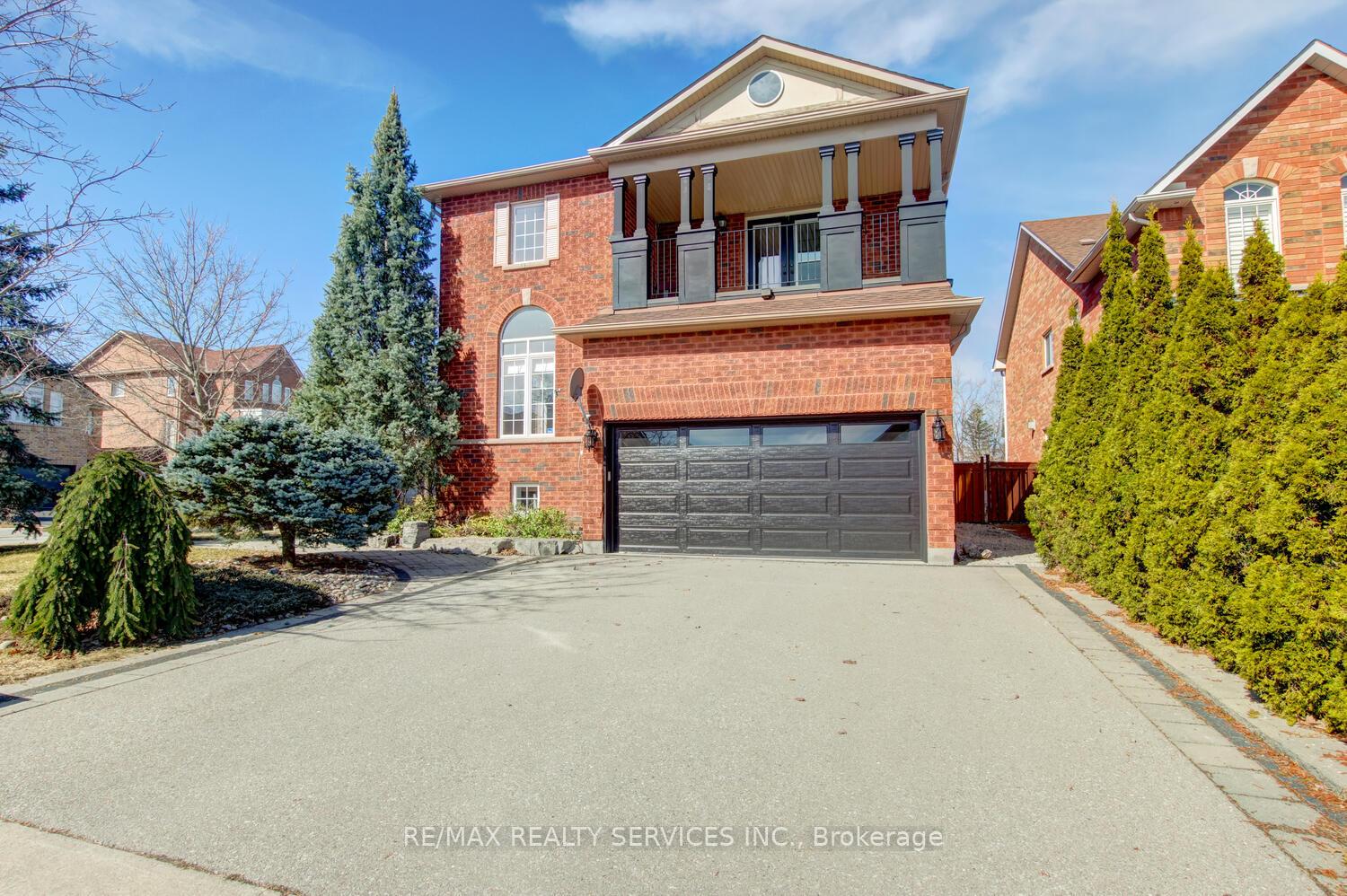 Photo 45 of 9 English Rose Lane, Caledon, Bolton West — HOMEH