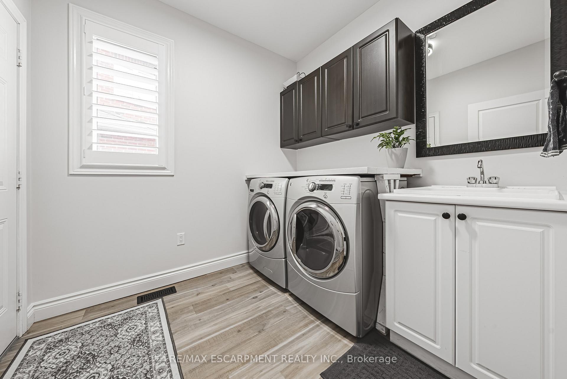 Photo 9 of 145 Vinton Road, Hamilton, Ancaster — HOMEH