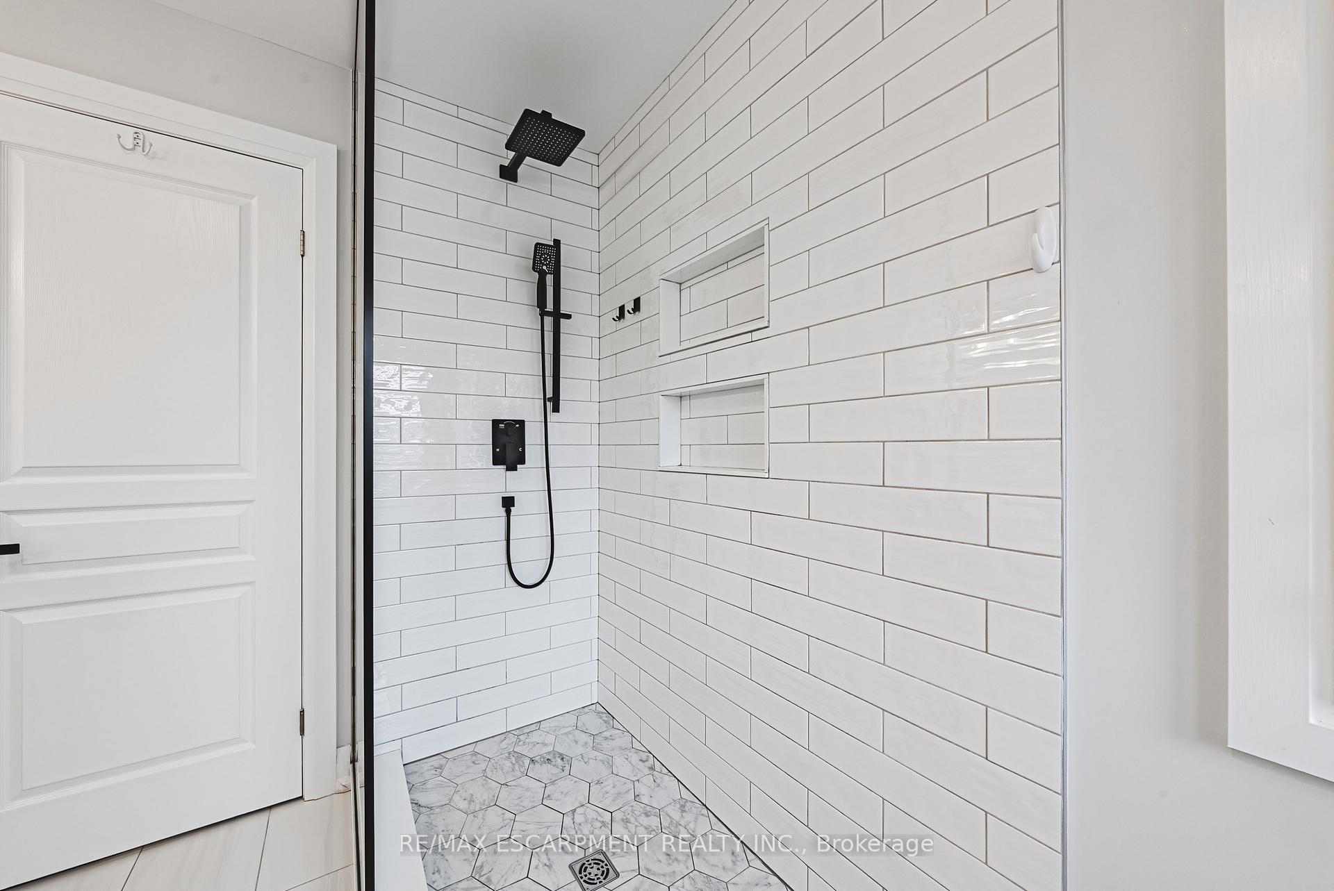 Photo 15 of 145 Vinton Road, Hamilton, Ancaster — HOMEH