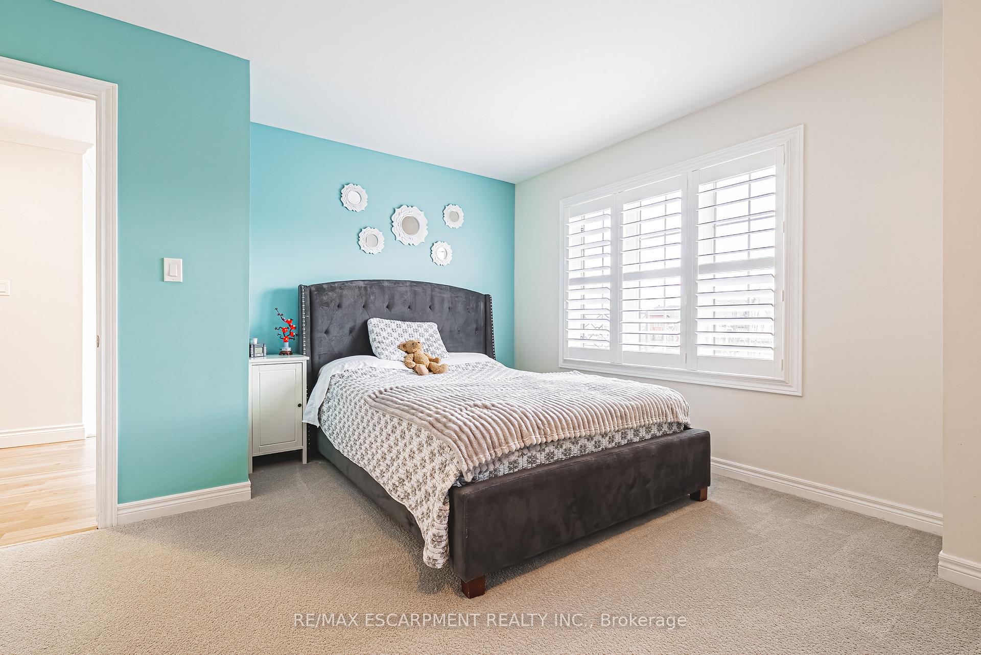 Photo 20 of 145 Vinton Road, Hamilton, Ancaster — HOMEH