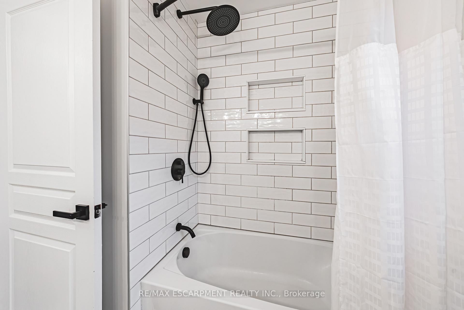 Photo 29 of 145 Vinton Road, Hamilton, Ancaster — HOMEH