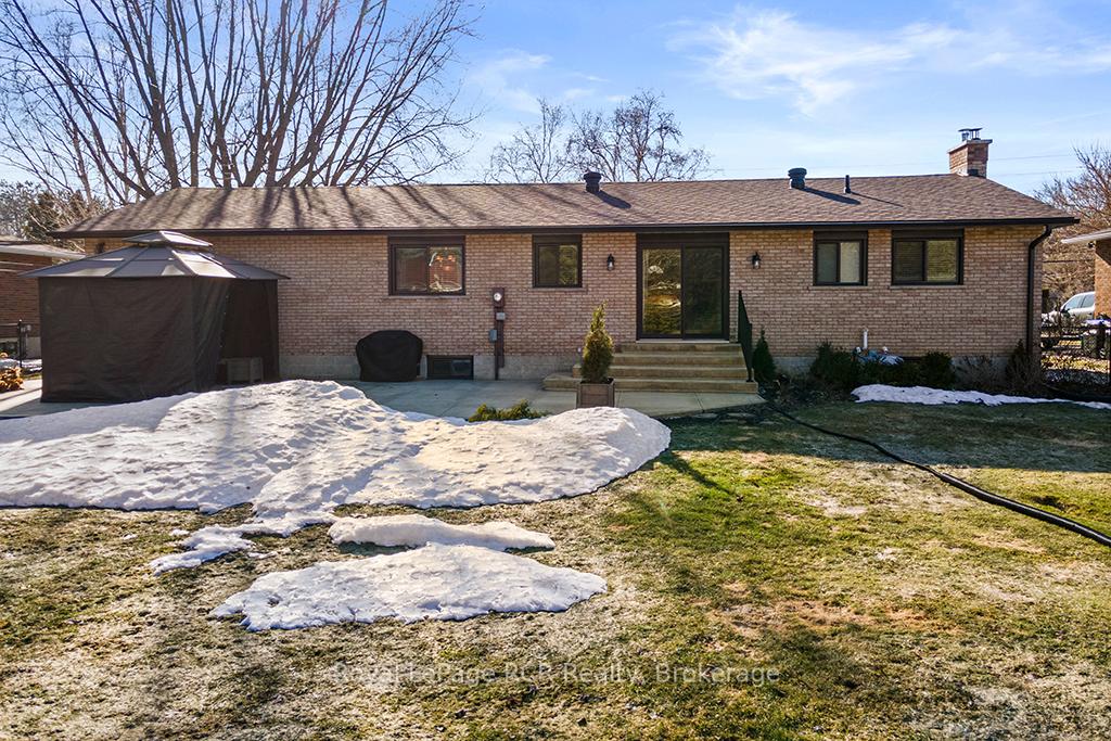 Photo 39 of 4109 County Road 124, Clearview, Nottawa — HOMEH