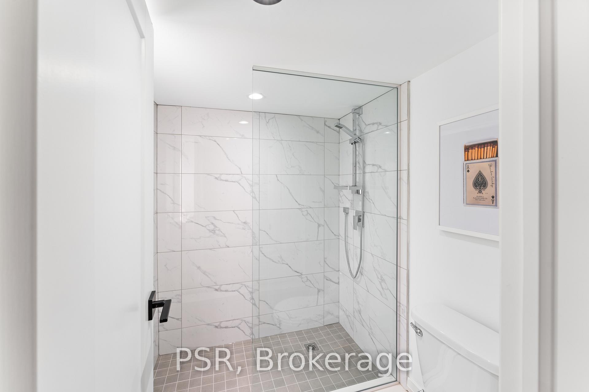 Photo 7 of 116 Walpole Avenue, Toronto, Greenwood-Coxwell — HOMEH