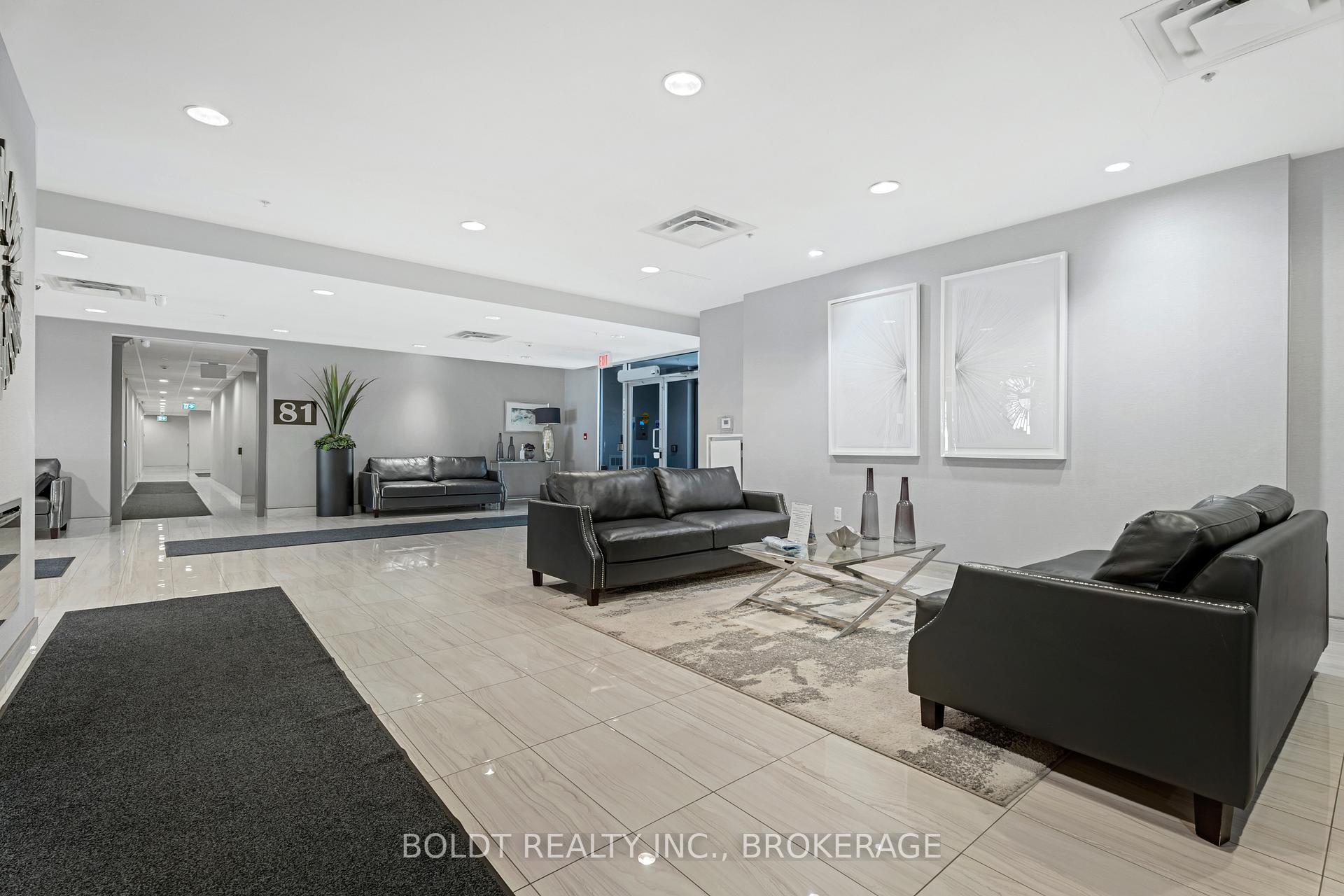 Photo 4 of Unit PH1104, 81 Robinson Street, Hamilton, Durand — HOMEH