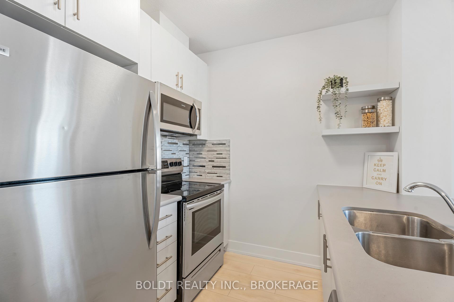 Photo 2 of Unit PH1104, 81 Robinson Street, Hamilton, Durand — HOMEH