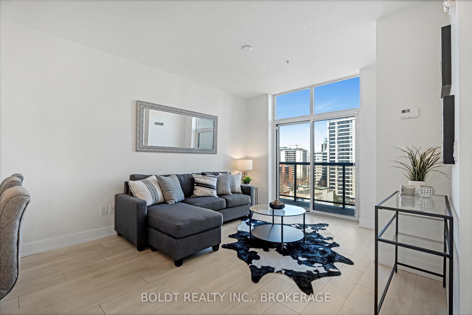 Photo 14 of Unit PH1104, 81 Robinson Street, Hamilton, Durand — HOMEH