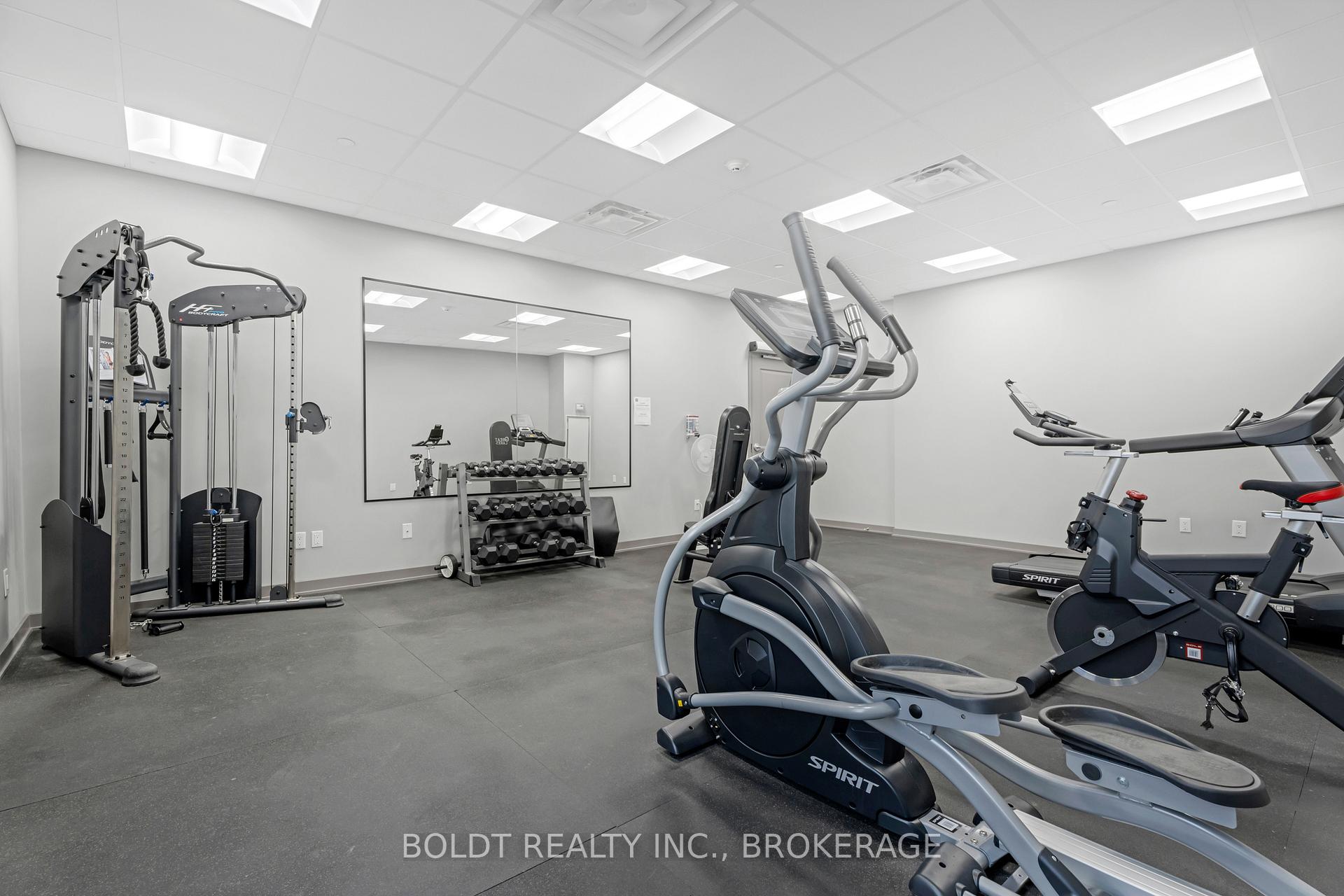 Photo 8 of Unit PH1104, 81 Robinson Street, Hamilton, Durand — HOMEH