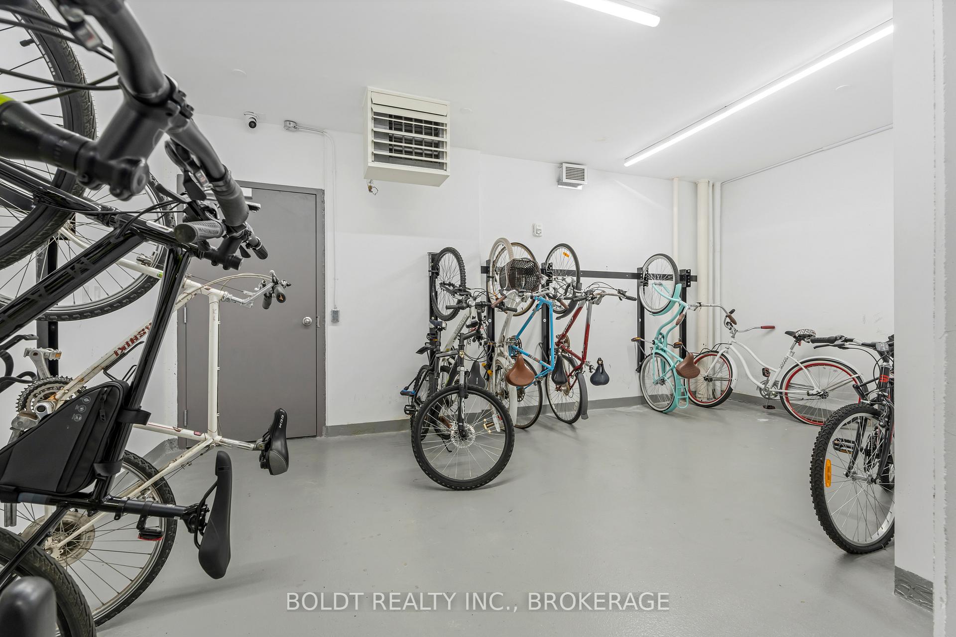 Photo 39 of Unit PH1104, 81 Robinson Street, Hamilton, Durand — HOMEH