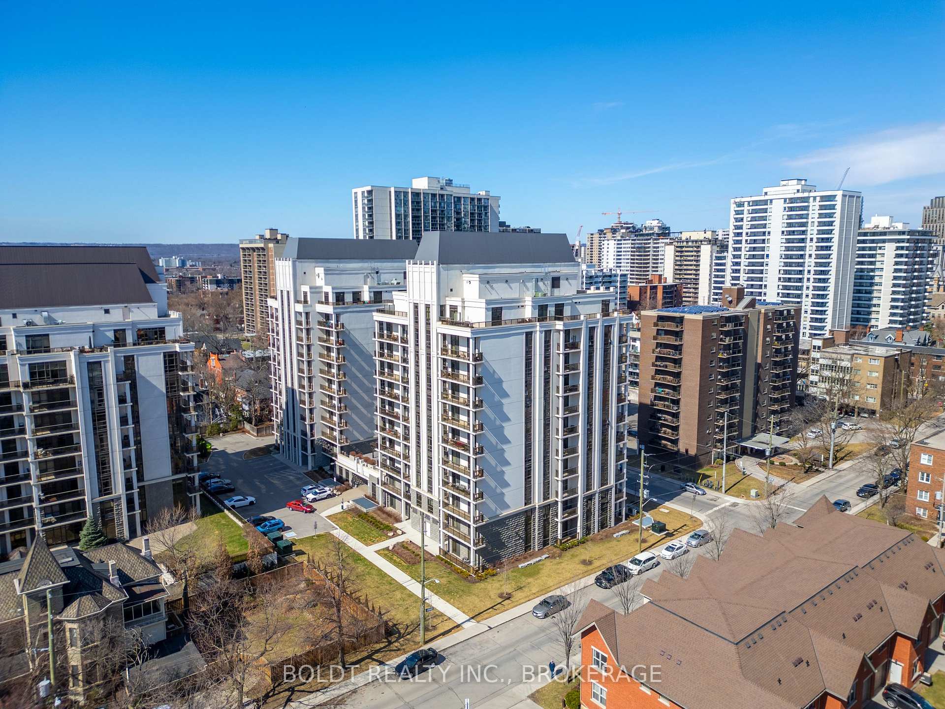 Photo 38 of Unit PH1104, 81 Robinson Street, Hamilton, Durand — HOMEH