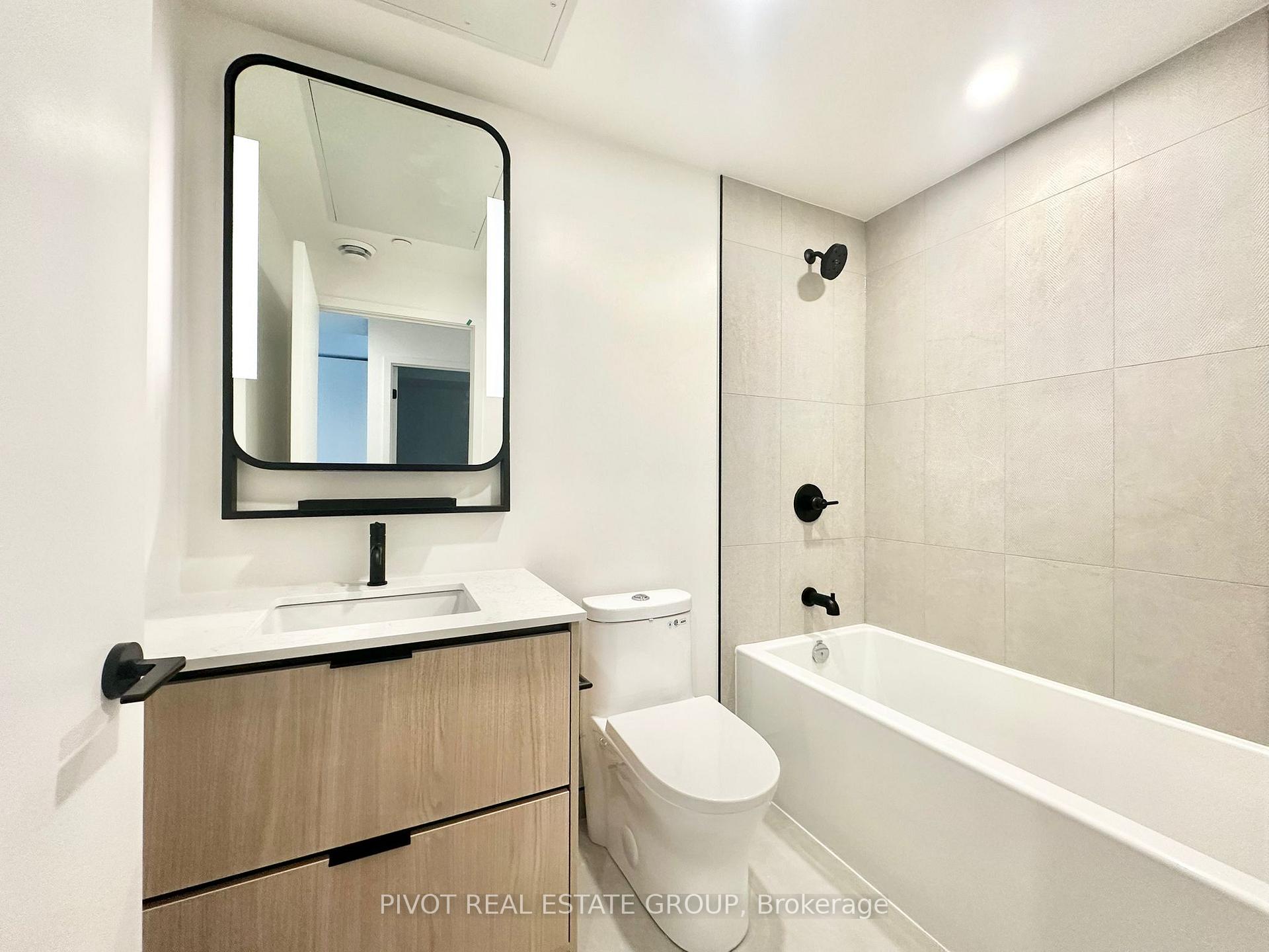 Photo 5 of Unit 1414, 1050 Eastern Avenue, Toronto, The Beaches — HOMEH