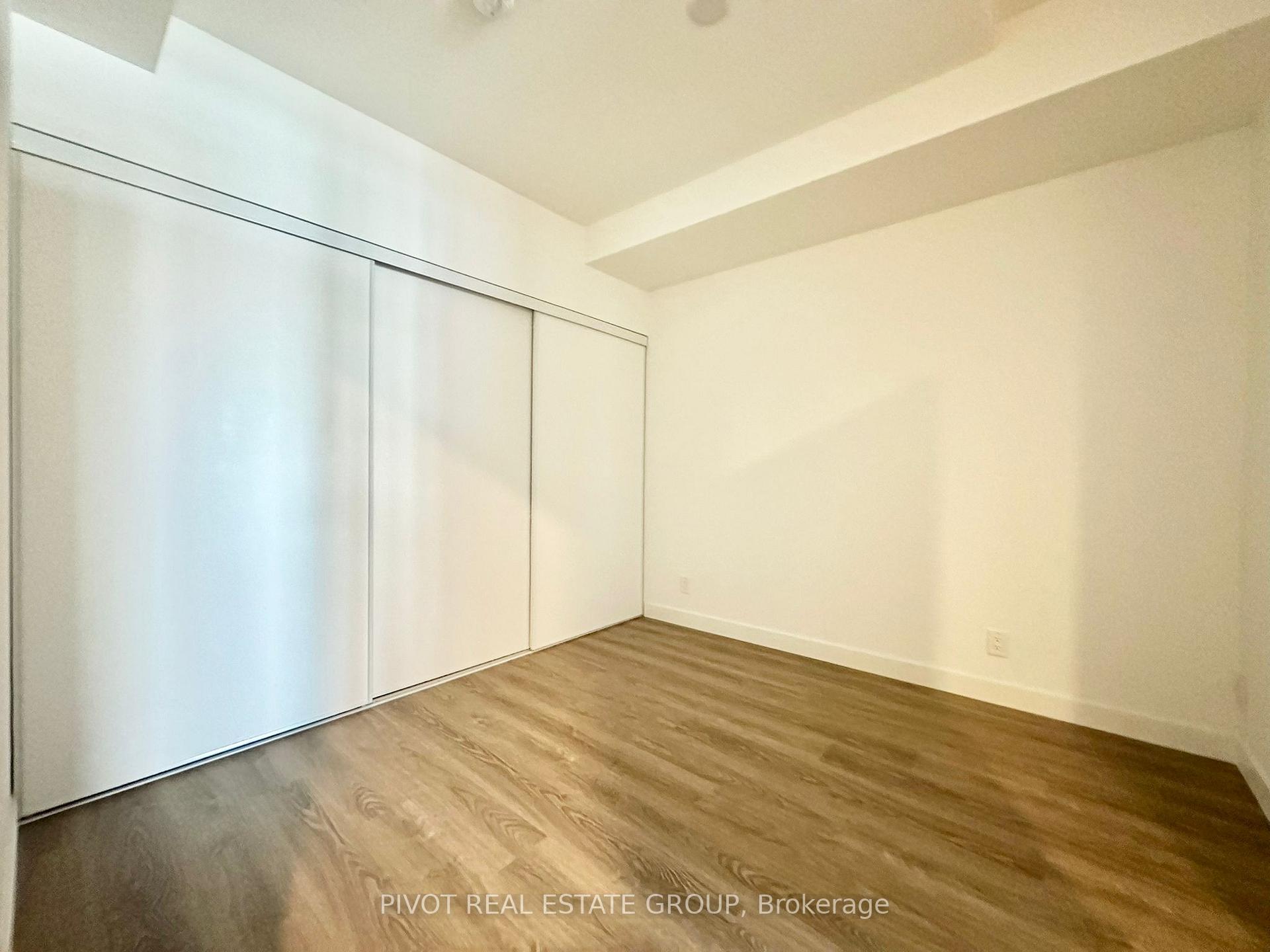 Photo 7 of Unit 1414, 1050 Eastern Avenue, Toronto, The Beaches — HOMEH