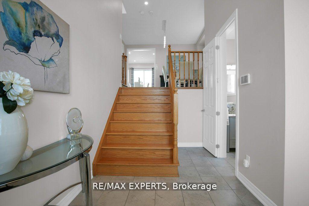 Photo 6 of 4 Bell Avenue, New Tecumseth, Alliston — HOMEH