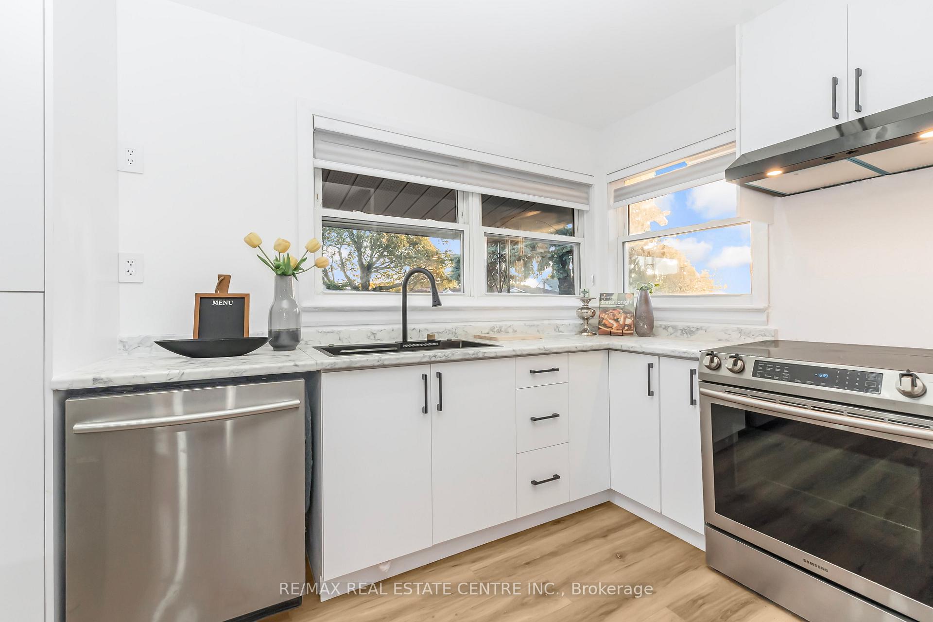 Photo 50 of 959 Mohawk Road E, Hamilton, Huntington — HOMEH