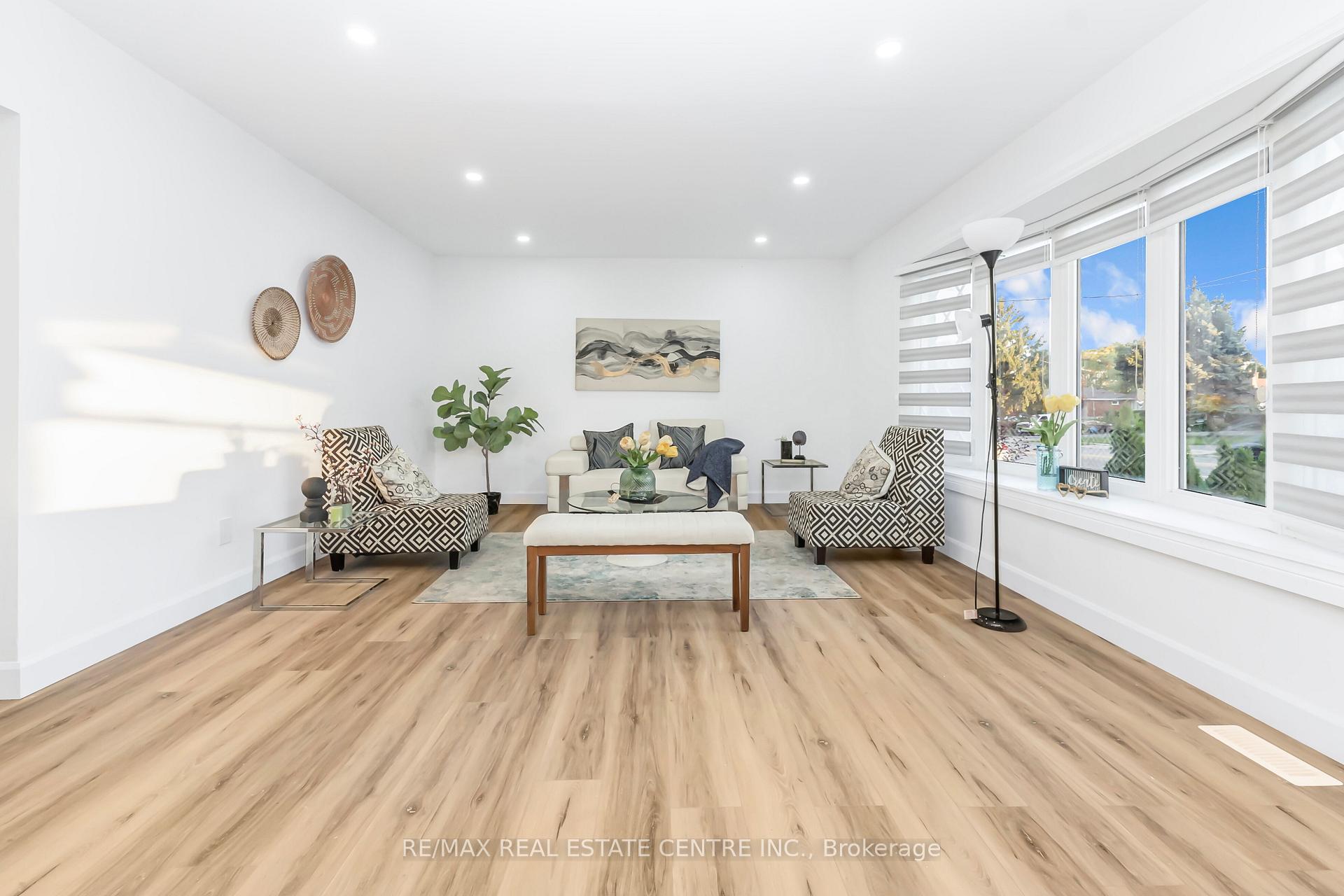 Photo 49 of 959 Mohawk Road E, Hamilton, Huntington — HOMEH