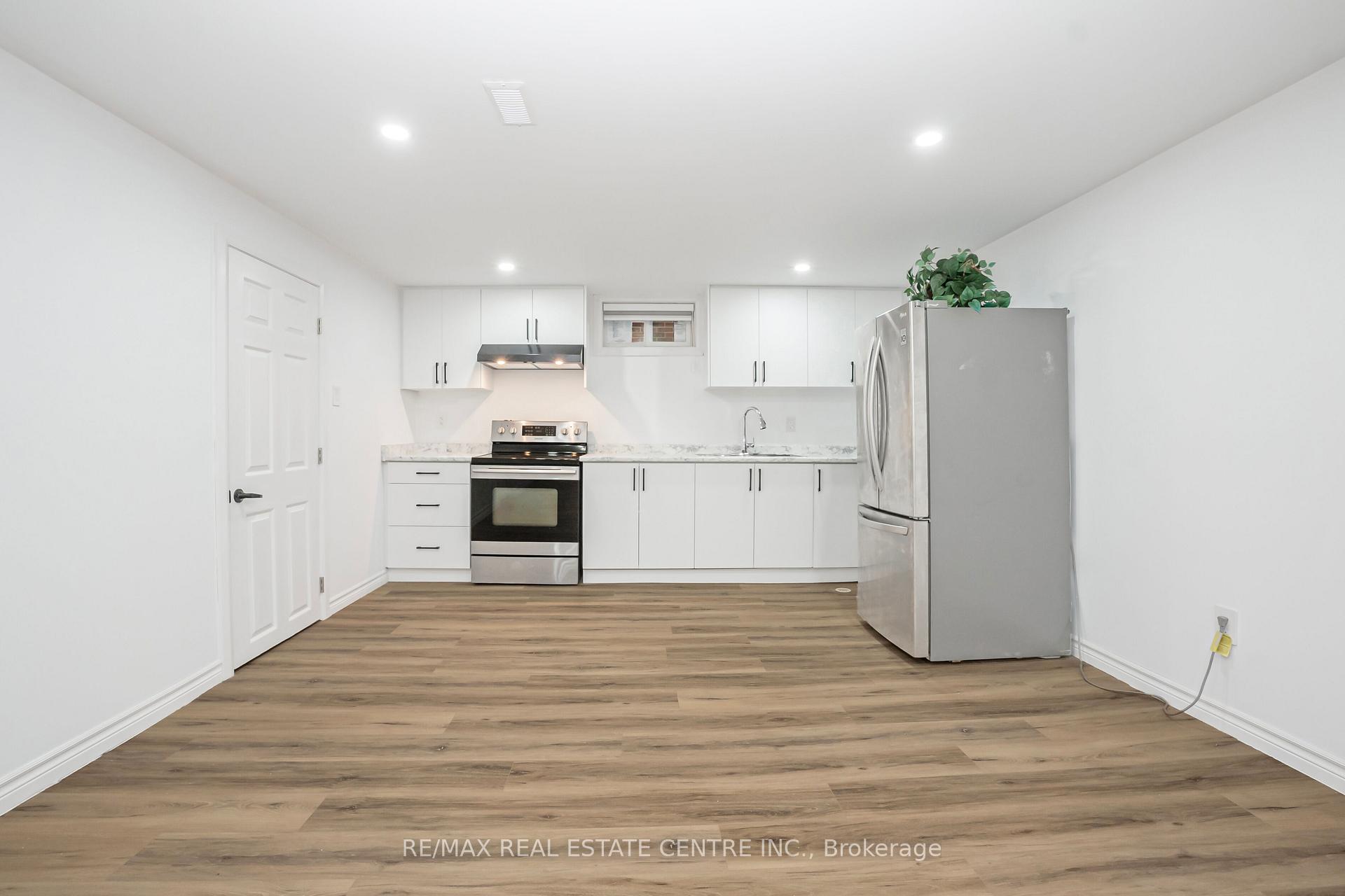 Photo 36 of 959 Mohawk Road E, Hamilton, Huntington — HOMEH