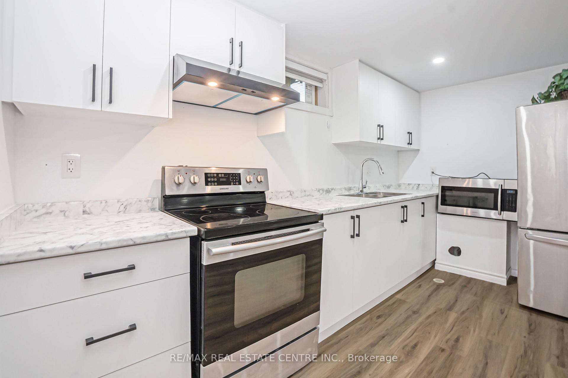 Photo 47 of 959 Mohawk Road E, Hamilton, Huntington — HOMEH