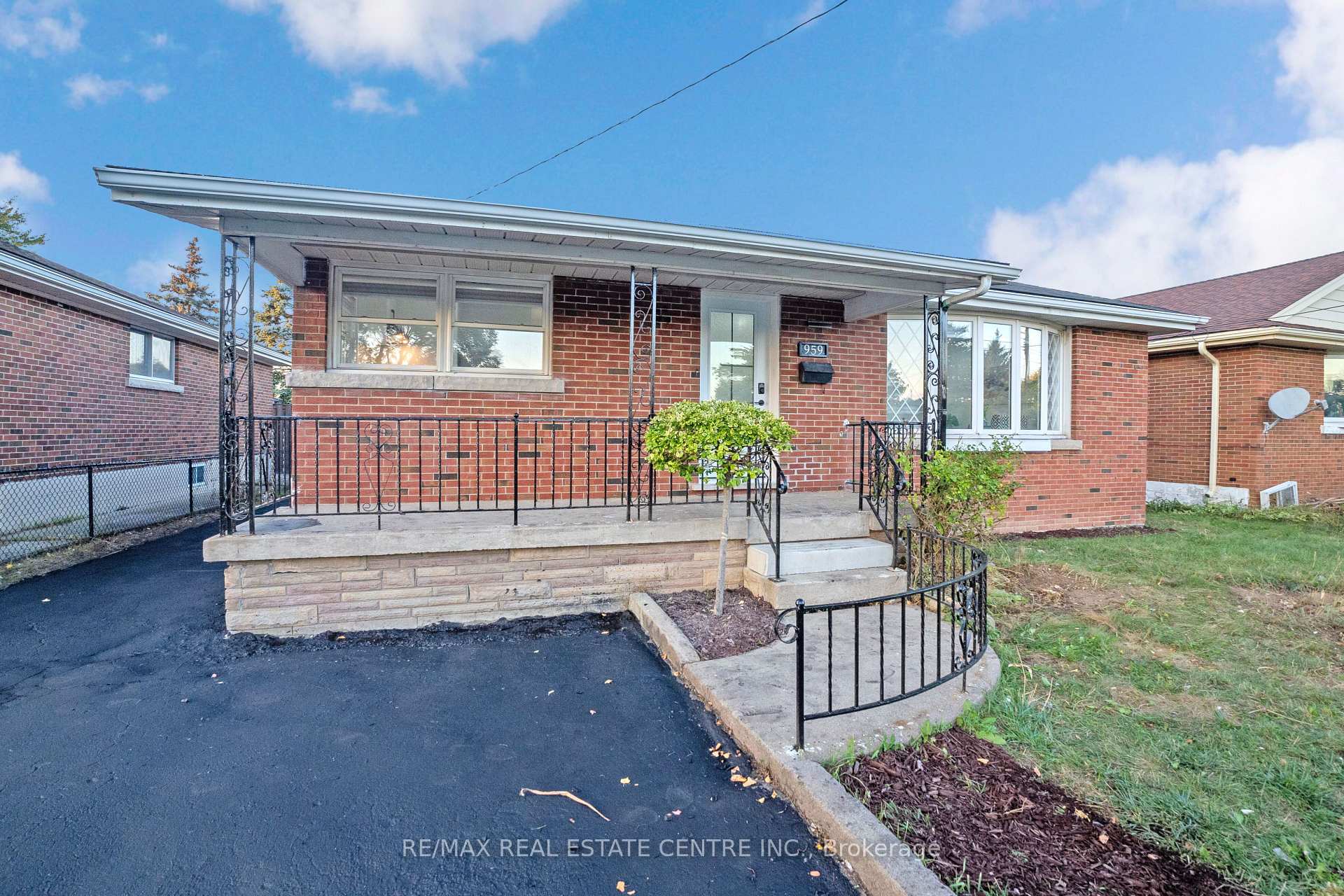 Photo 41 of 959 Mohawk Road E, Hamilton, Huntington — HOMEH
