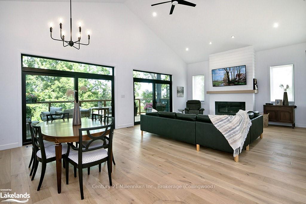 Photo 13 of 701 Sixth Street, Collingwood — HOMEH