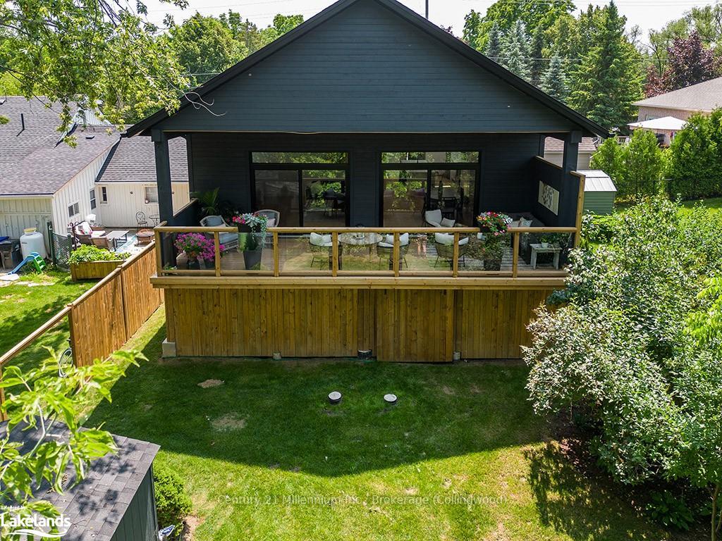 Photo 25 of 701 Sixth Street, Collingwood — HOMEH