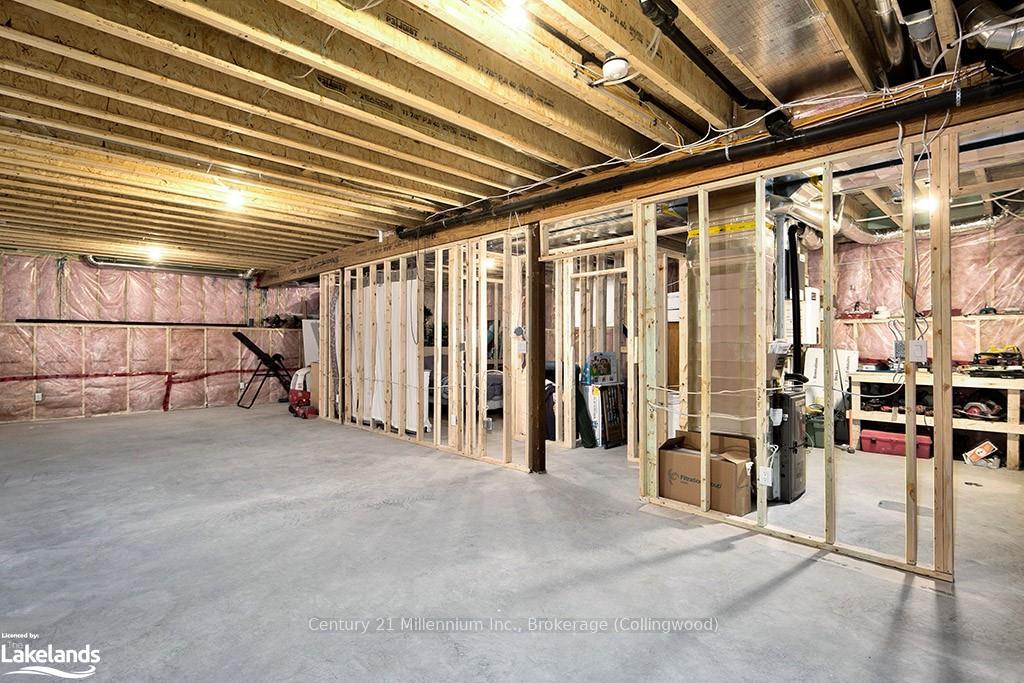 Photo 37 of 701 Sixth Street, Collingwood — HOMEH