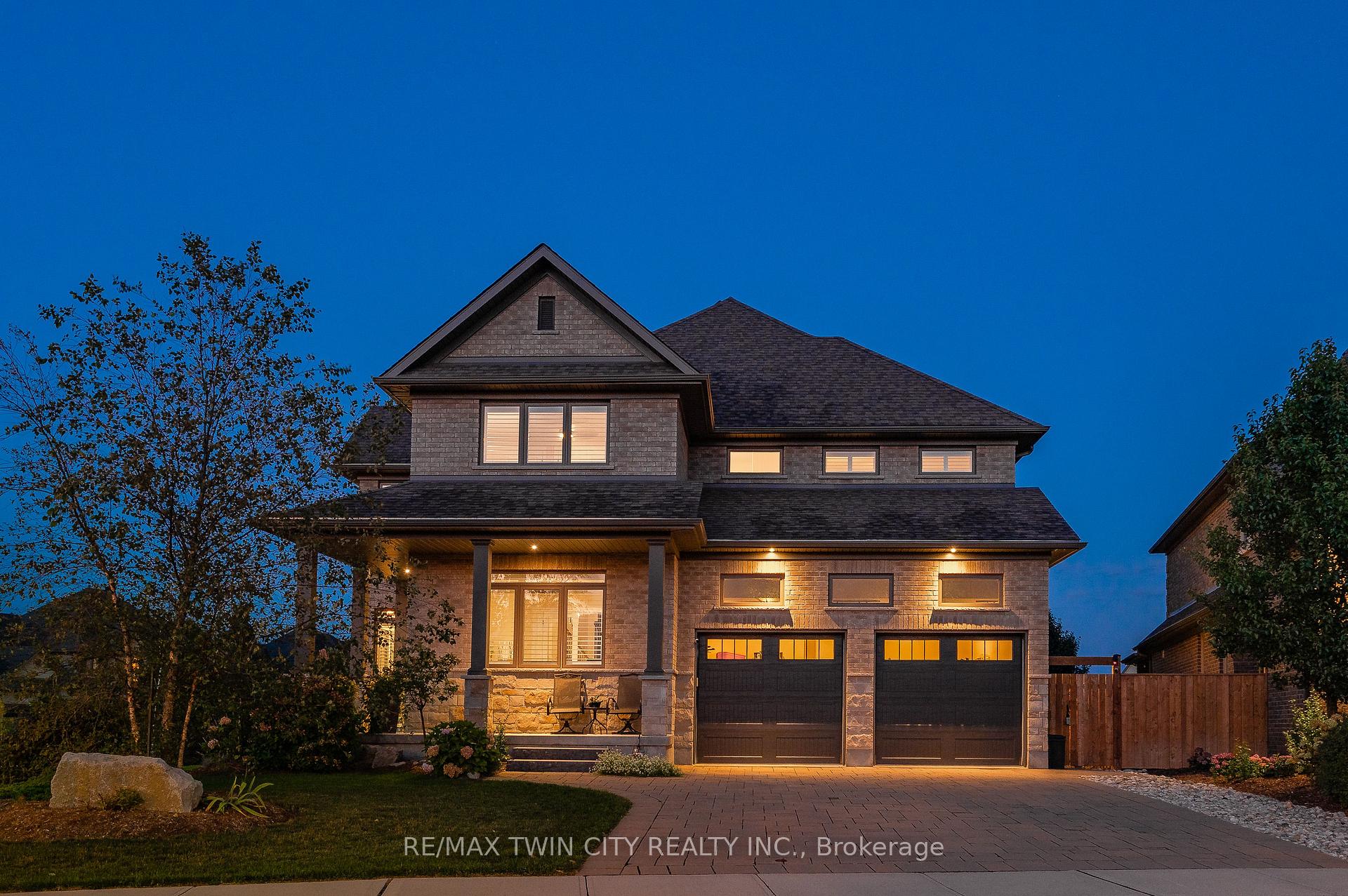 Photo 17 of 584 Manor Ridge Crescent, Waterloo, Eastbridge — HOMEH